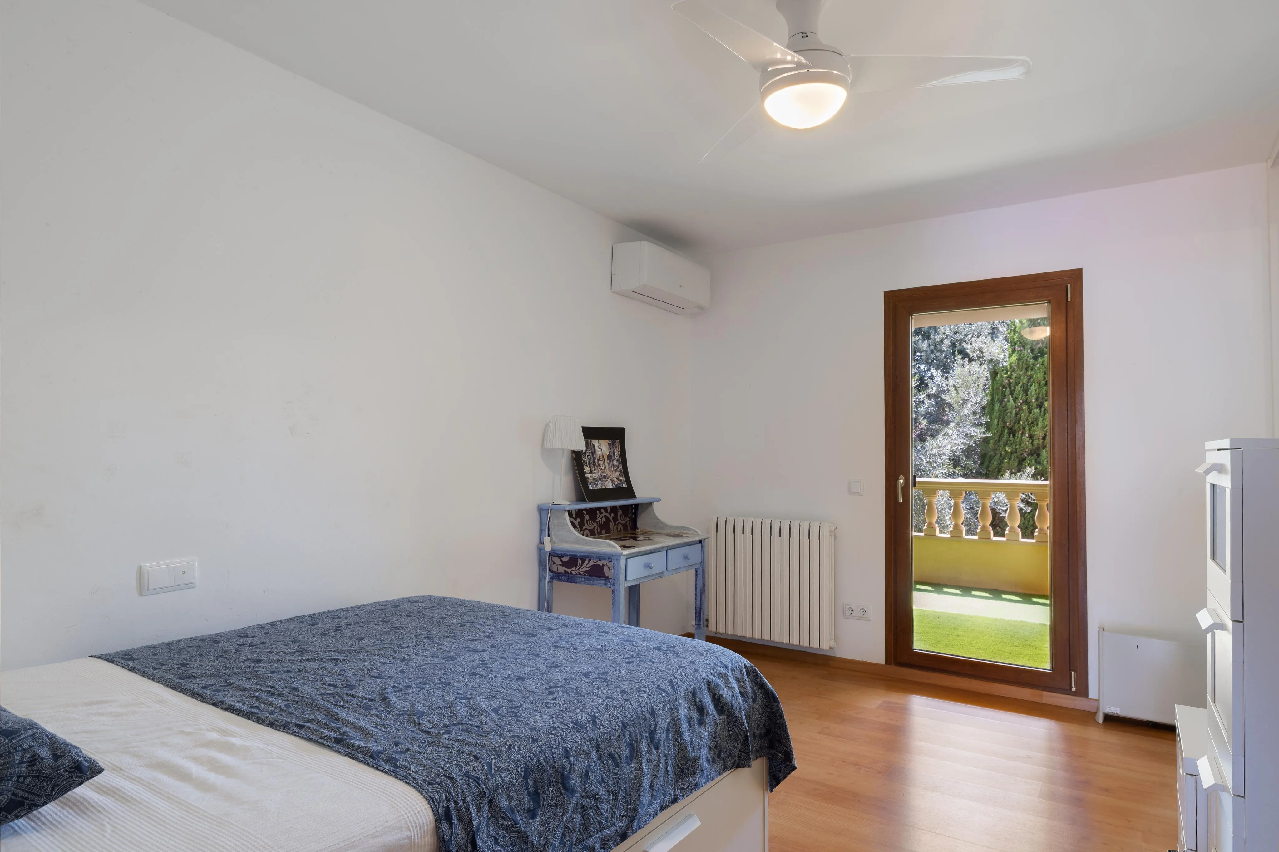 Villa spacieuse avec un air de finca et une vue panoramique-12