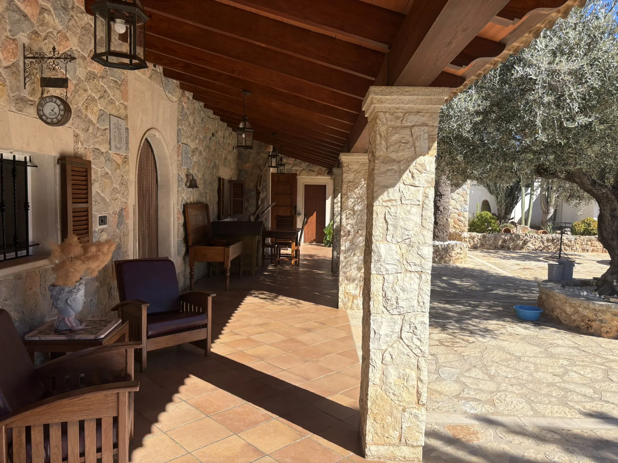 Charming Mallorcan finca in Biniamar with pool and many extras-12