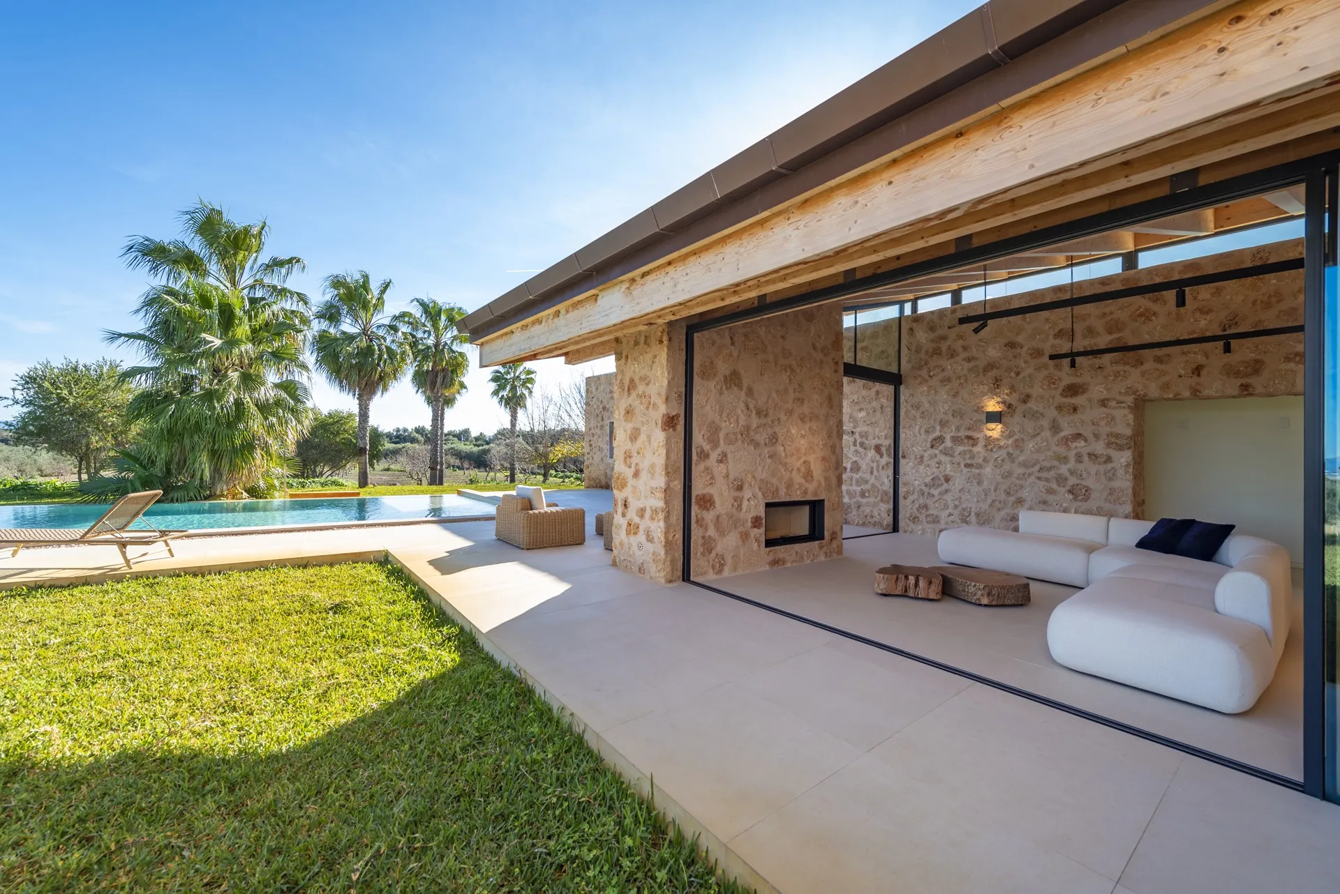 A very cool and very private brand new country house-2