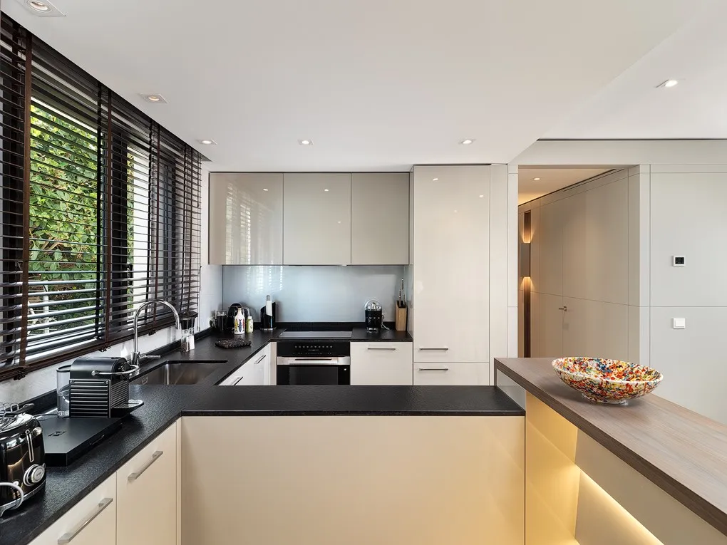 Premium penthouse with private pool in the heart of Port Andratx-9