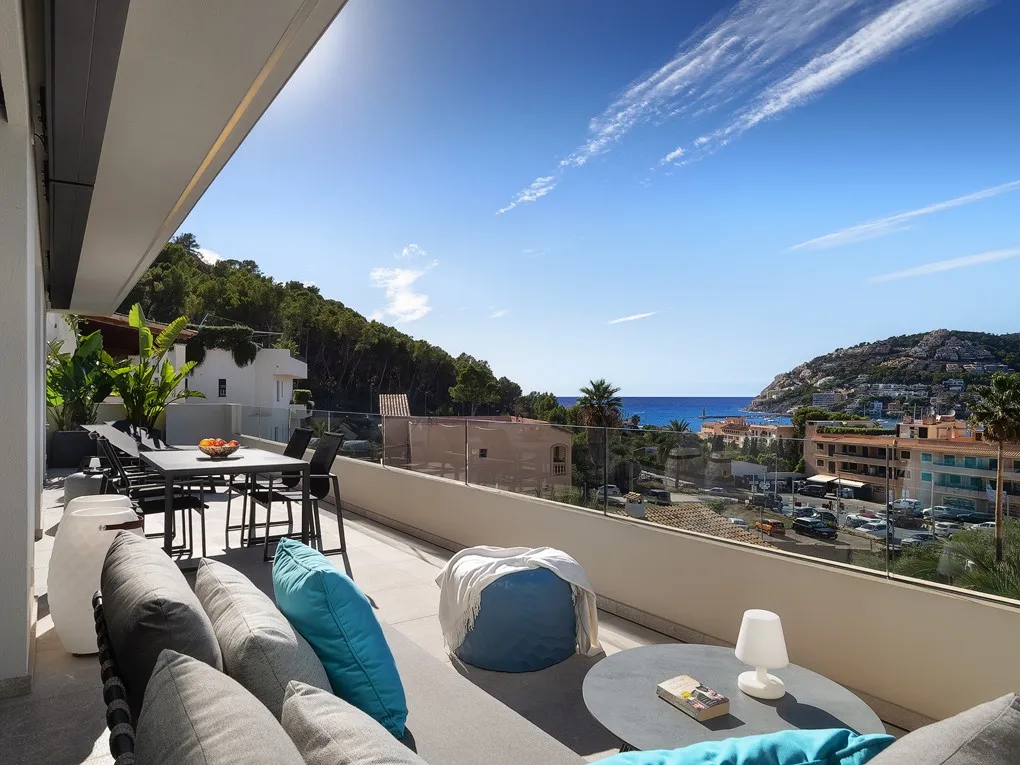 Premium penthouse with private pool in the heart of Port Andratx-23
