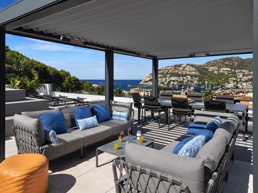Premium penthouse with private pool in the heart of Port Andratx-18