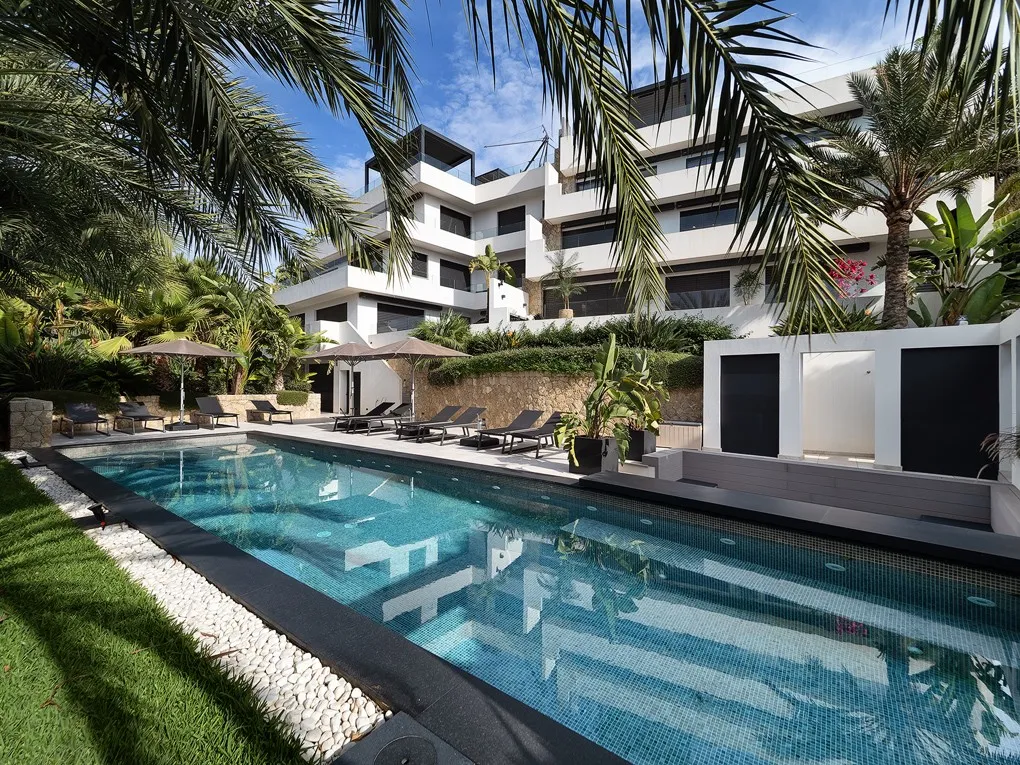 Premium penthouse with private pool in the heart of Port Andratx-3