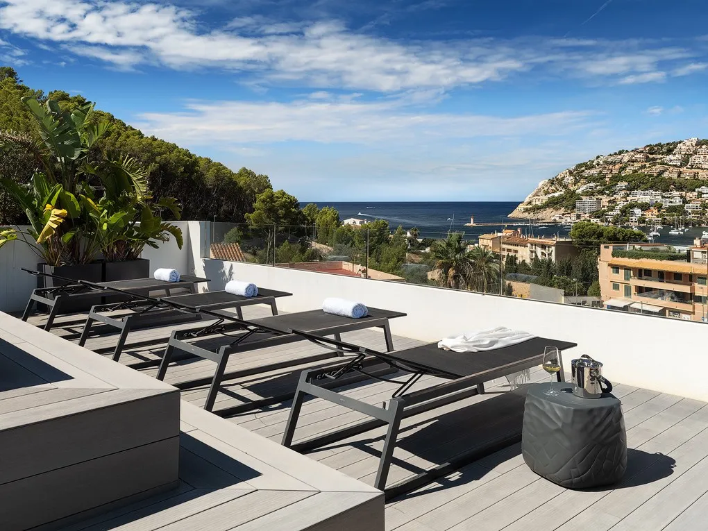 Premium penthouse with private pool in the heart of Port Andratx-24