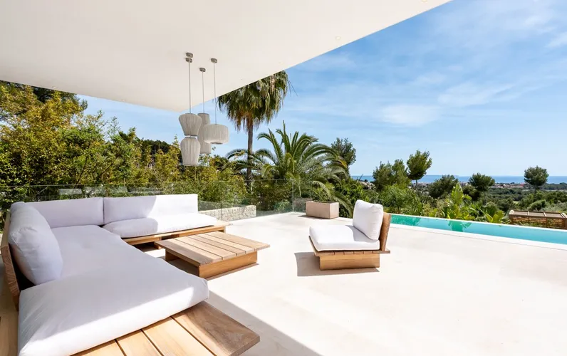 Vila espectacular amb vista al mar en la millor ubicació