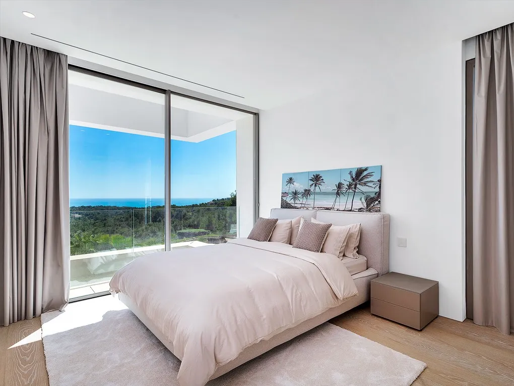 Spektakuläre Villa mit Meerblick in bester Lage-20