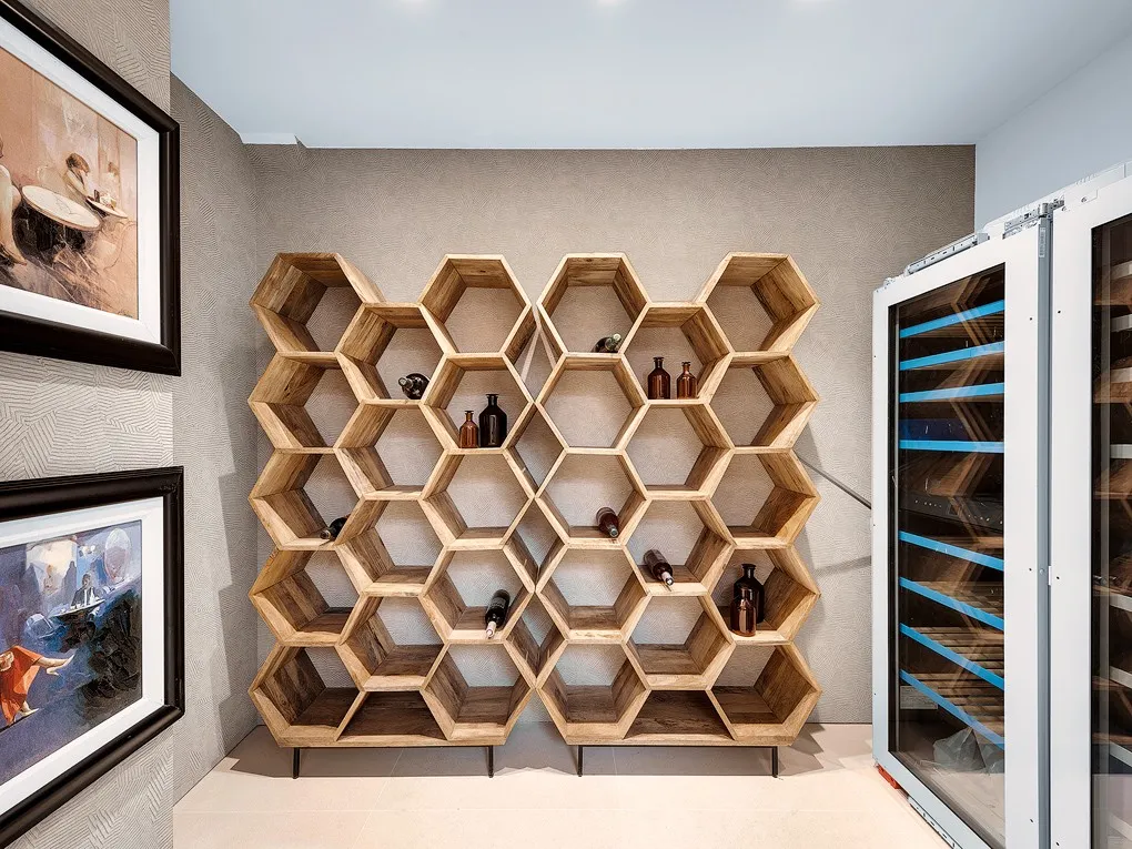 Spektakuläre Villa mit Meerblick in bester Lage-25