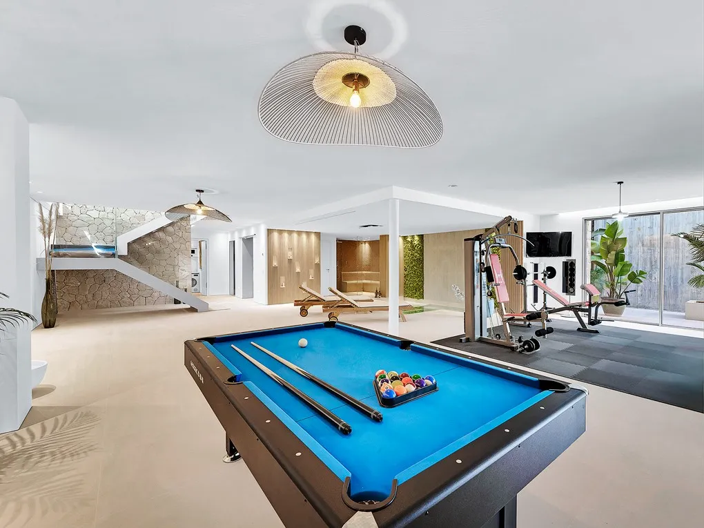 Spectaculaire villa met uitzicht op zee-21