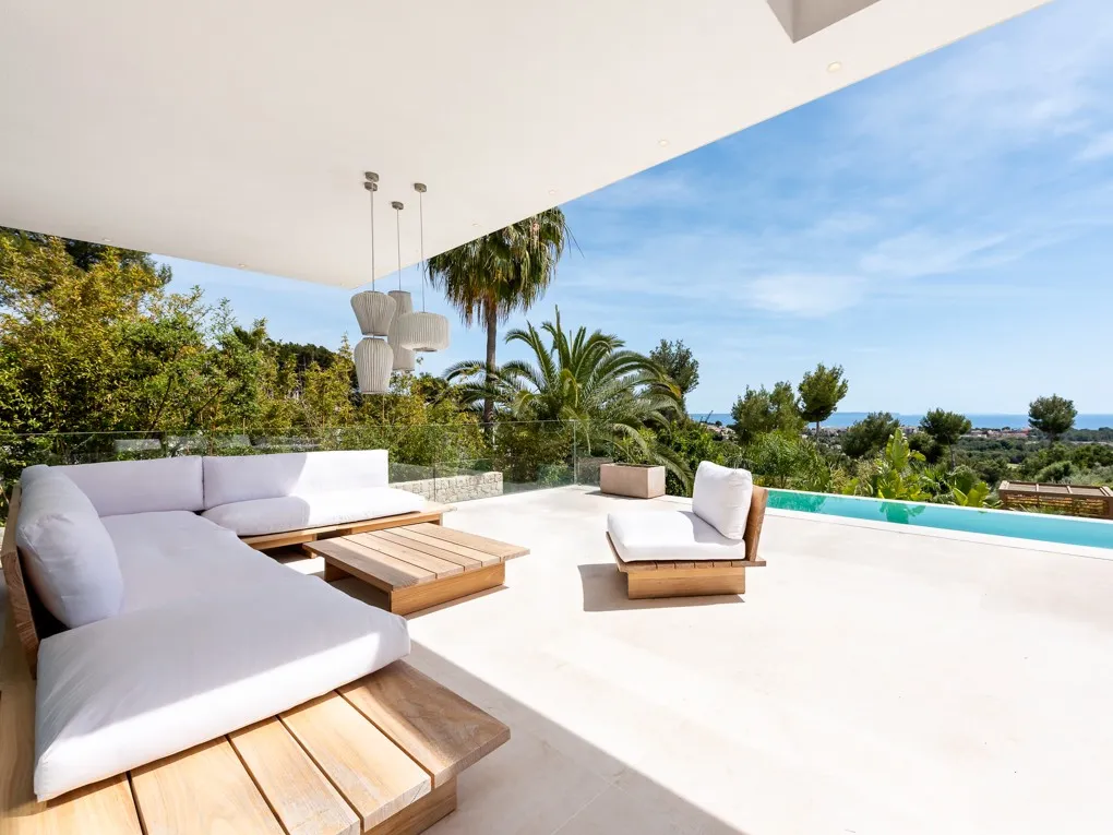 Spectaculaire villa met uitzicht op zee-1