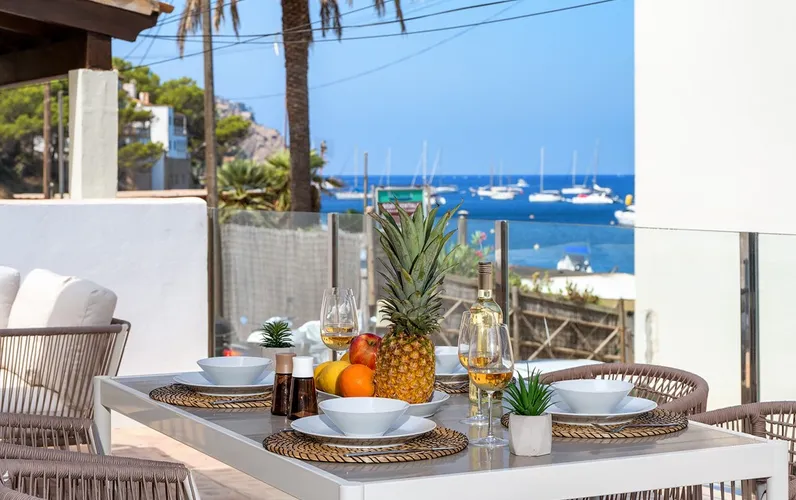 Uroczy dom wakacyjny w samym sercu portu Andratx