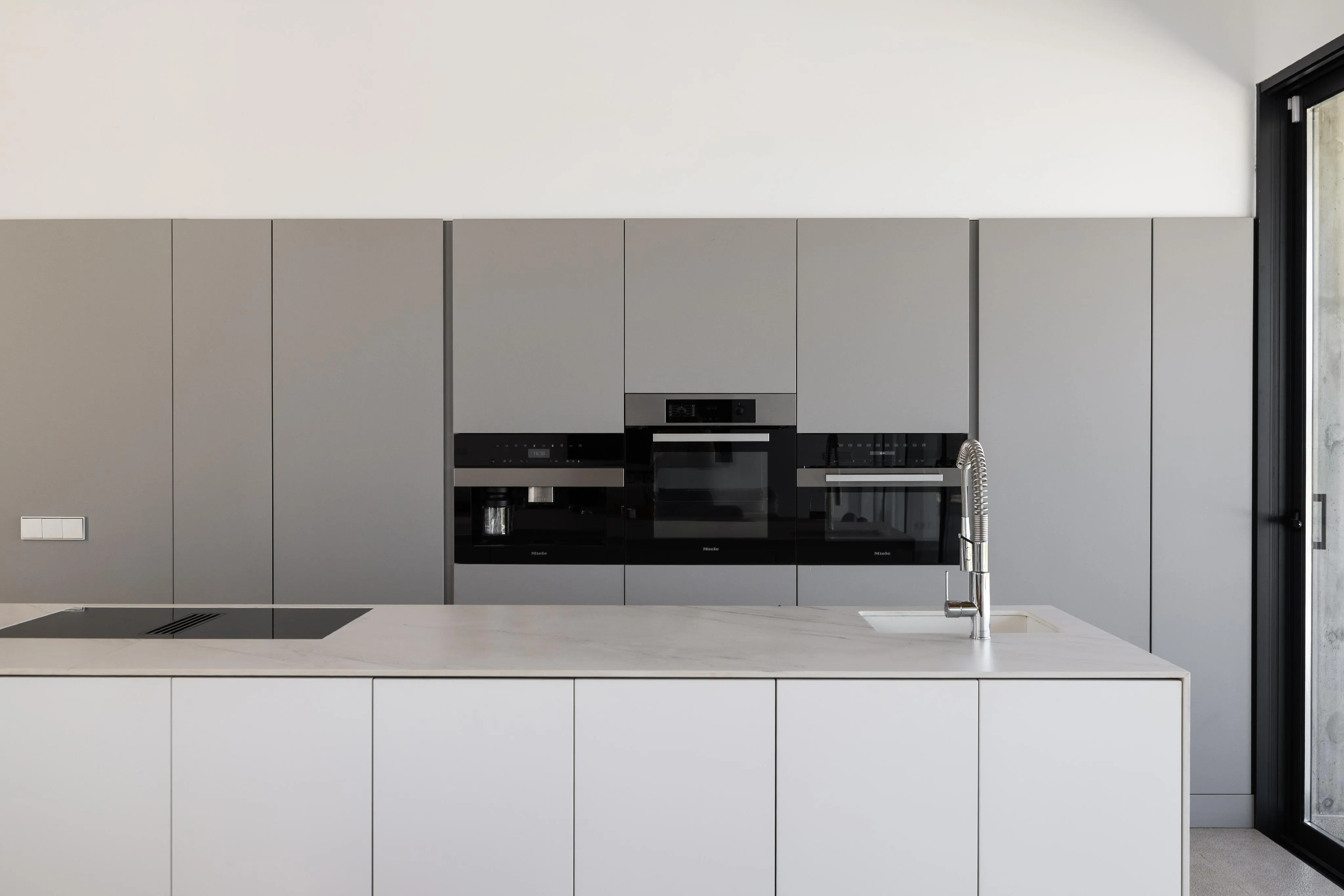 Landhus omgivet af natur i Montuiri-8