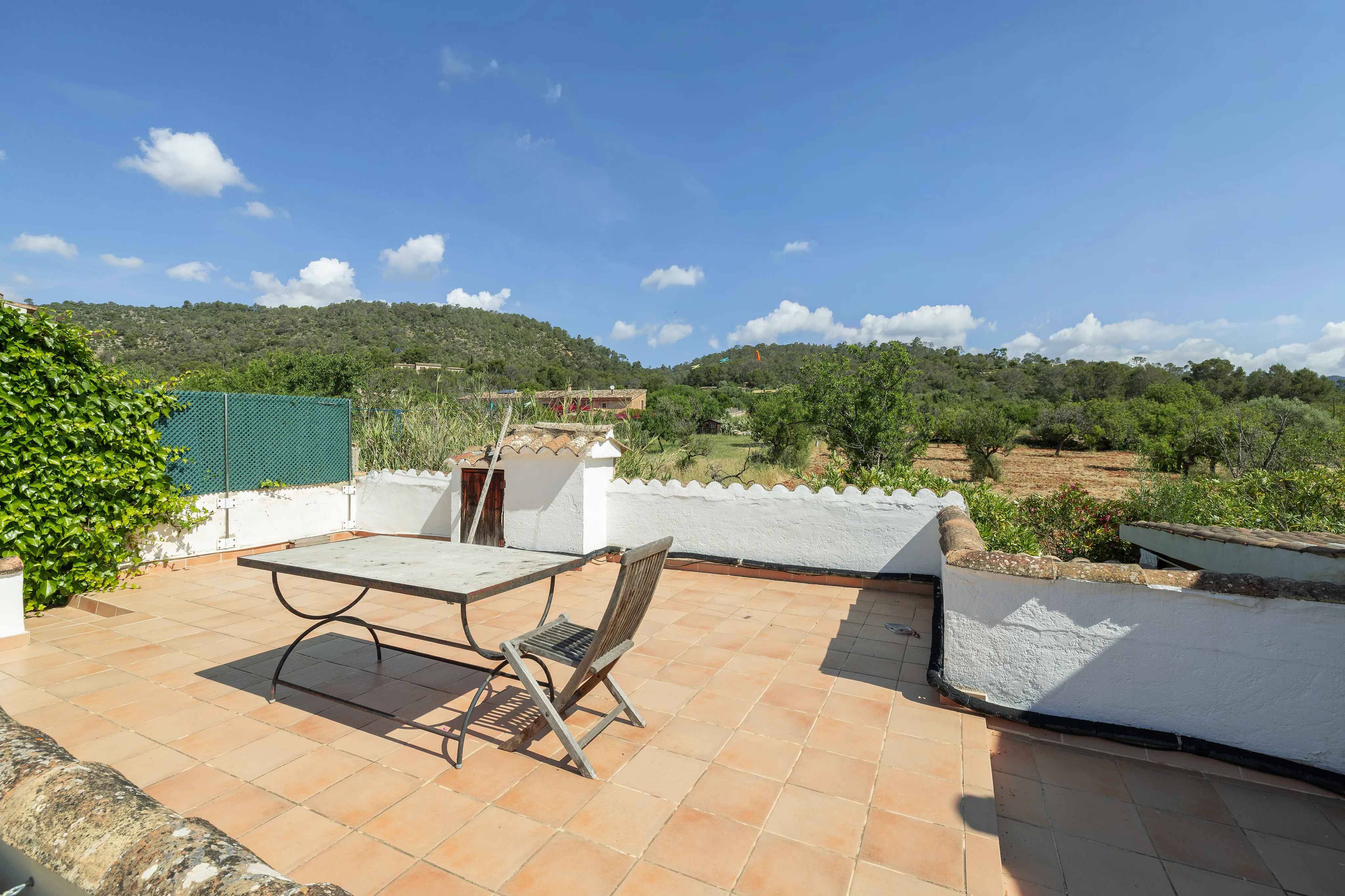 Finca de Estilo Mallorquín en Bunyola-18
