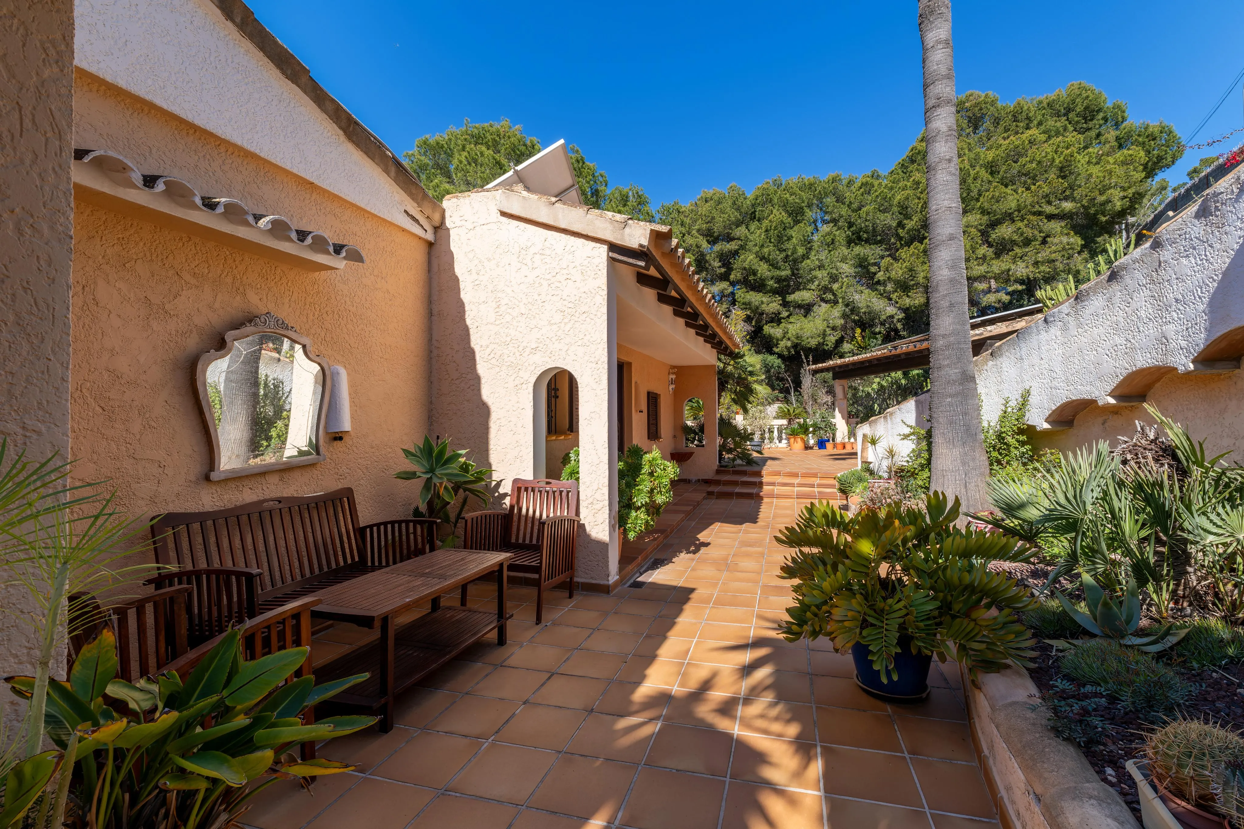 Mediterrane villa met potentieel op een toplocatie in Camp de Mar-13