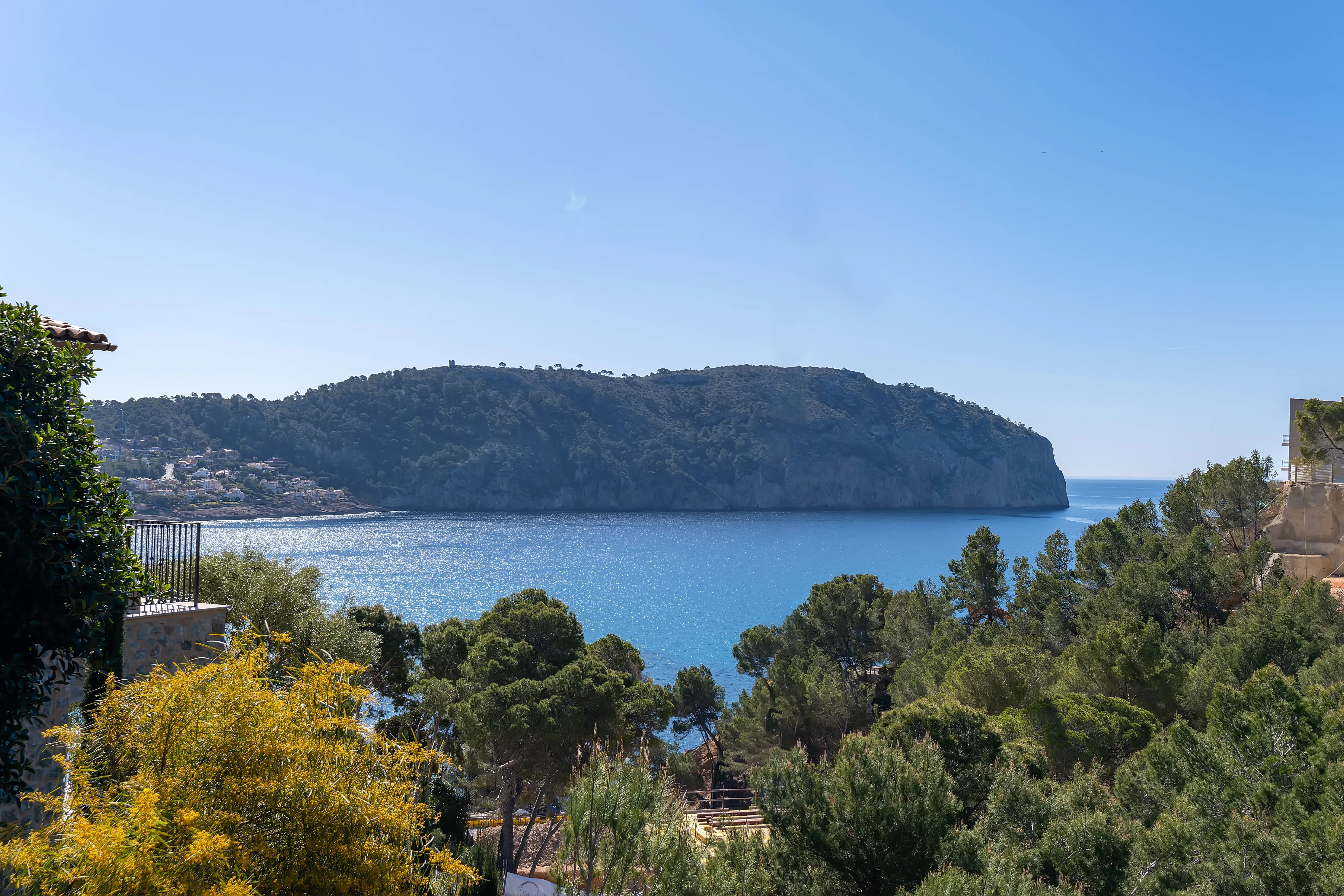 Mediterrane villa met potentieel op een toplocatie in Camp de Mar-4