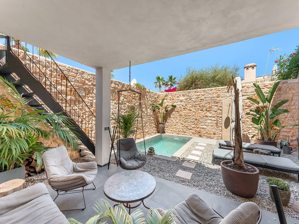 Stylowa kamienica z basenem-3