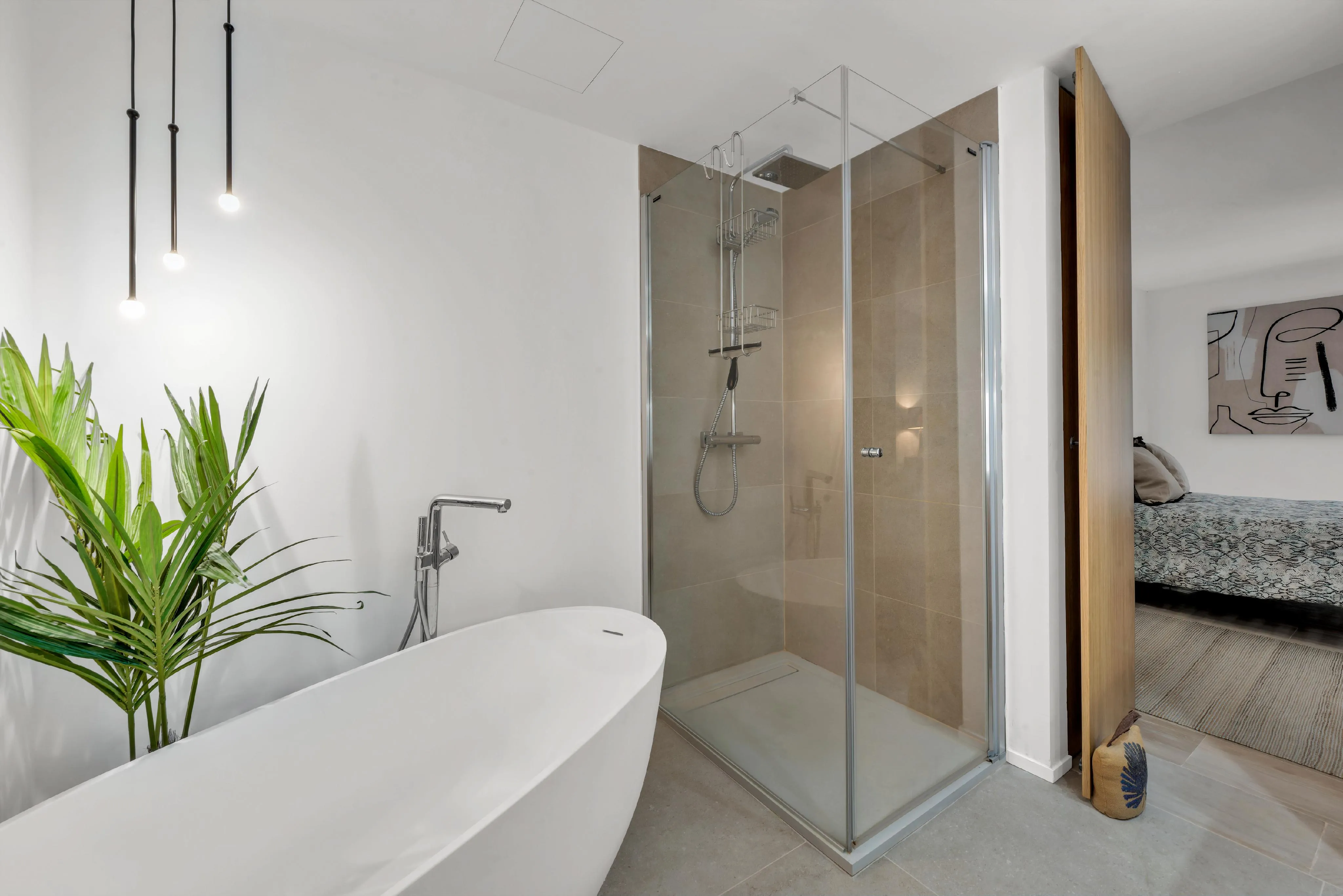 Preciosa planta baja con espacioso jardín-13