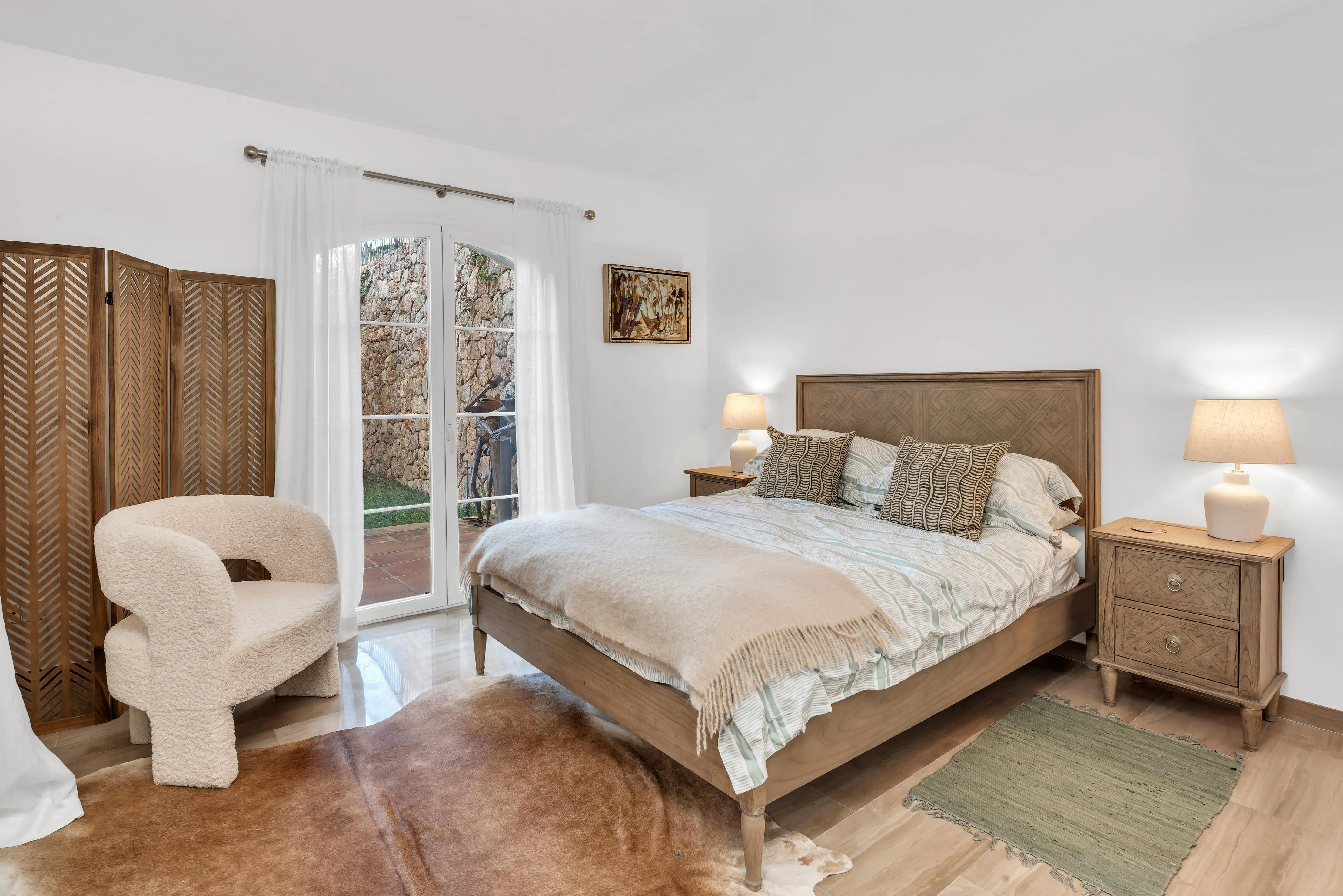 Preciosa planta baja con espacioso jardín-14