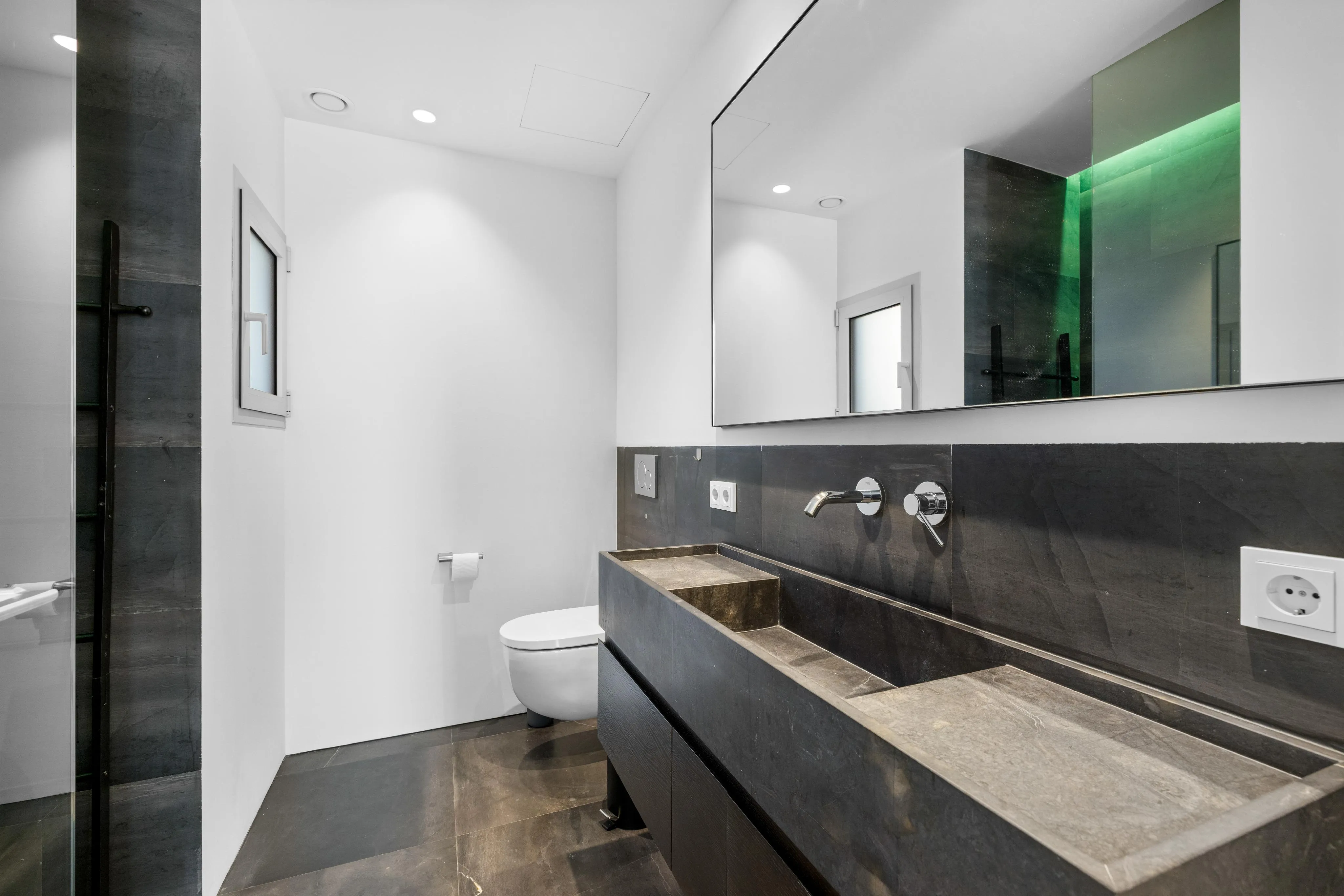 Exclusive high-end apartment in Son Armadams-12