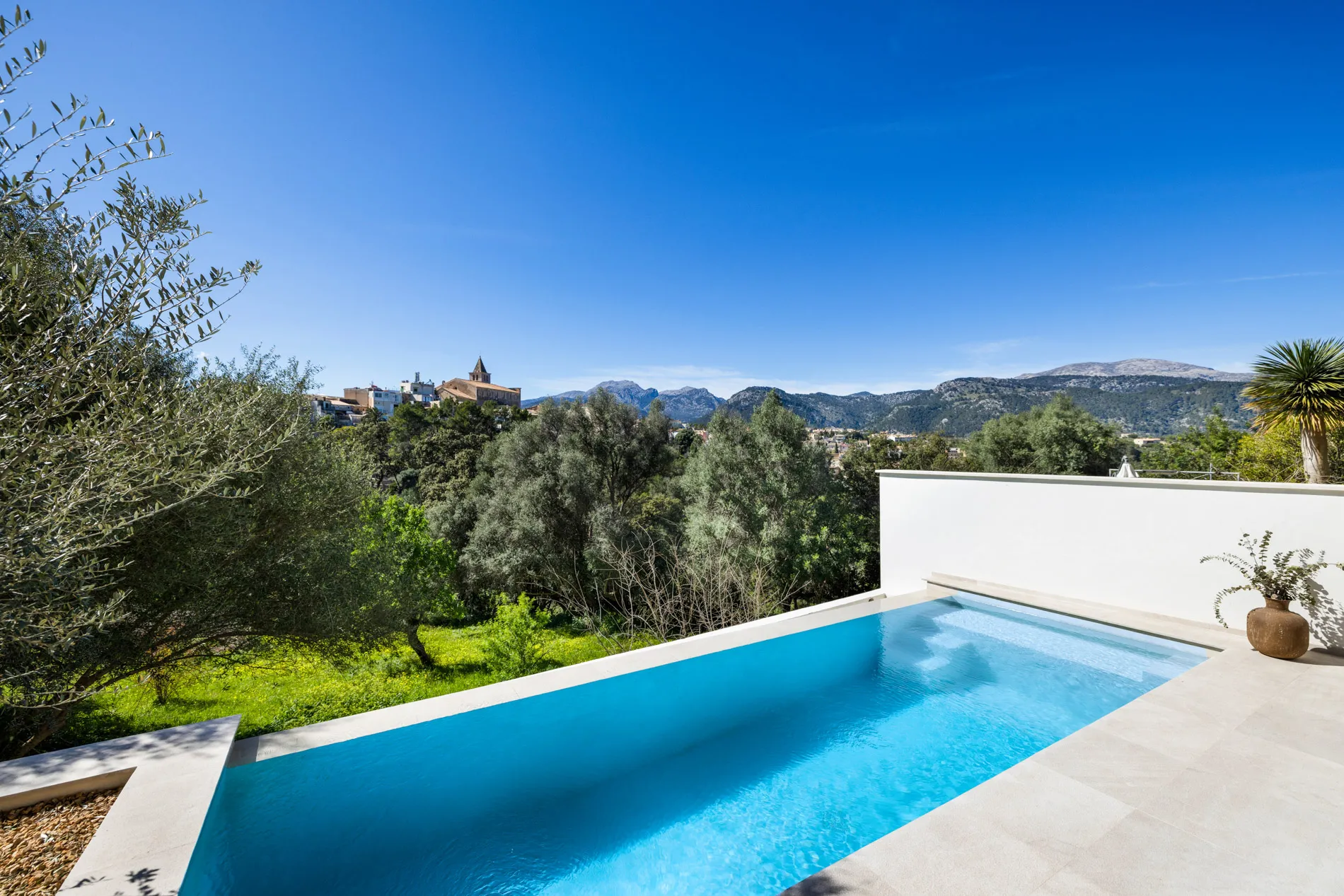 Exclusive newly finished townhouse with views of the Serra de Tramuntana, Campanet-22