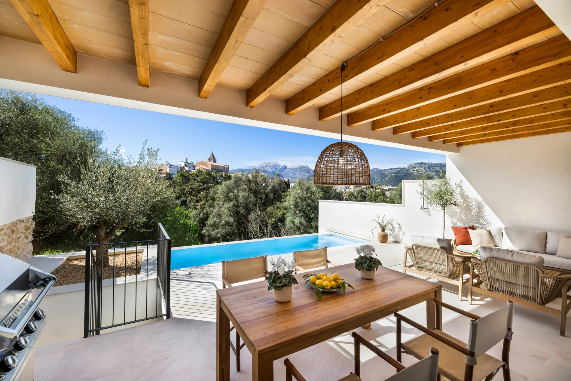 Exclusive newly finished townhouse with views of the Serra de Tramuntana, Campanet-2