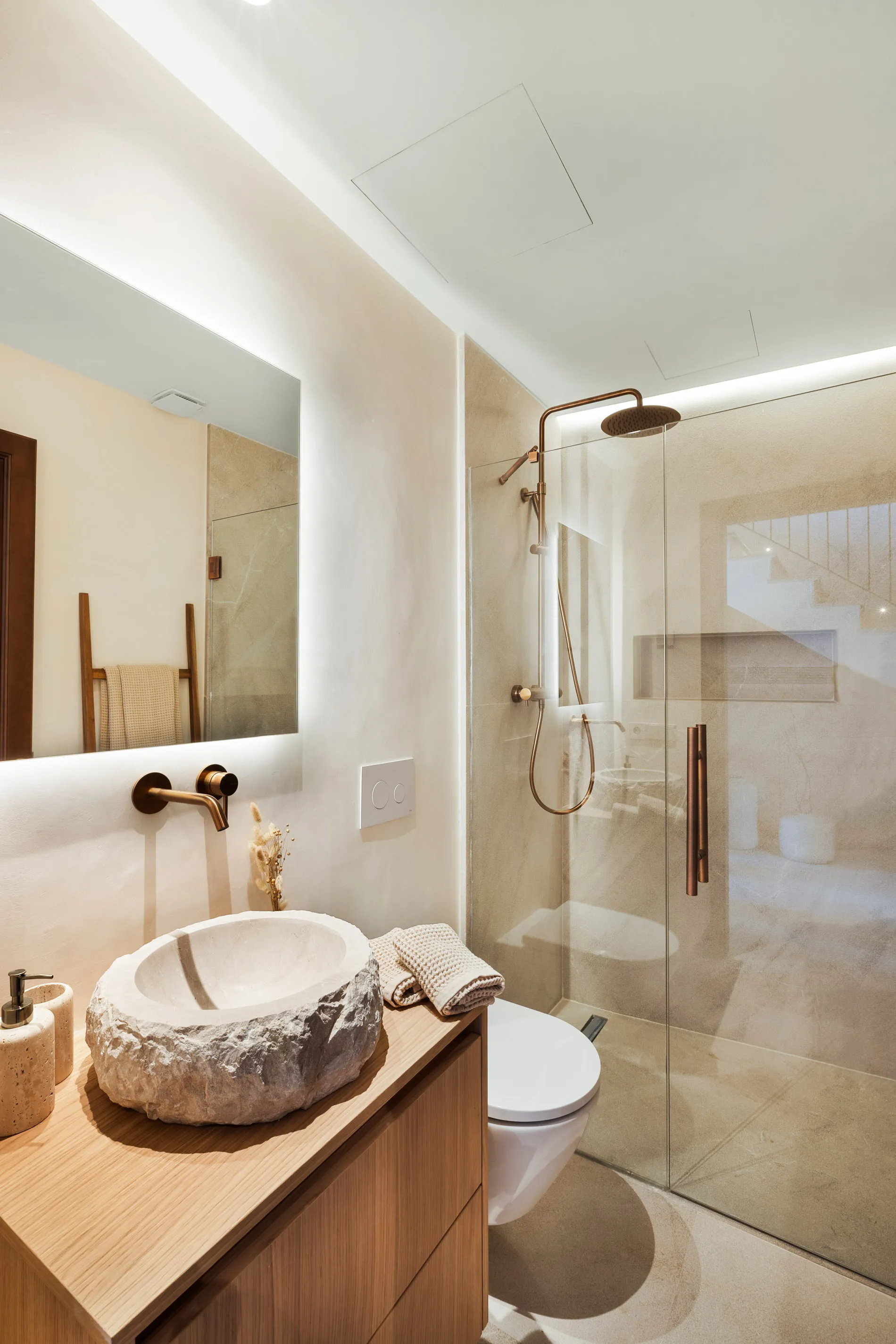 Exclusive newly finished townhouse with views of the Serra de Tramuntana, Campanet-11