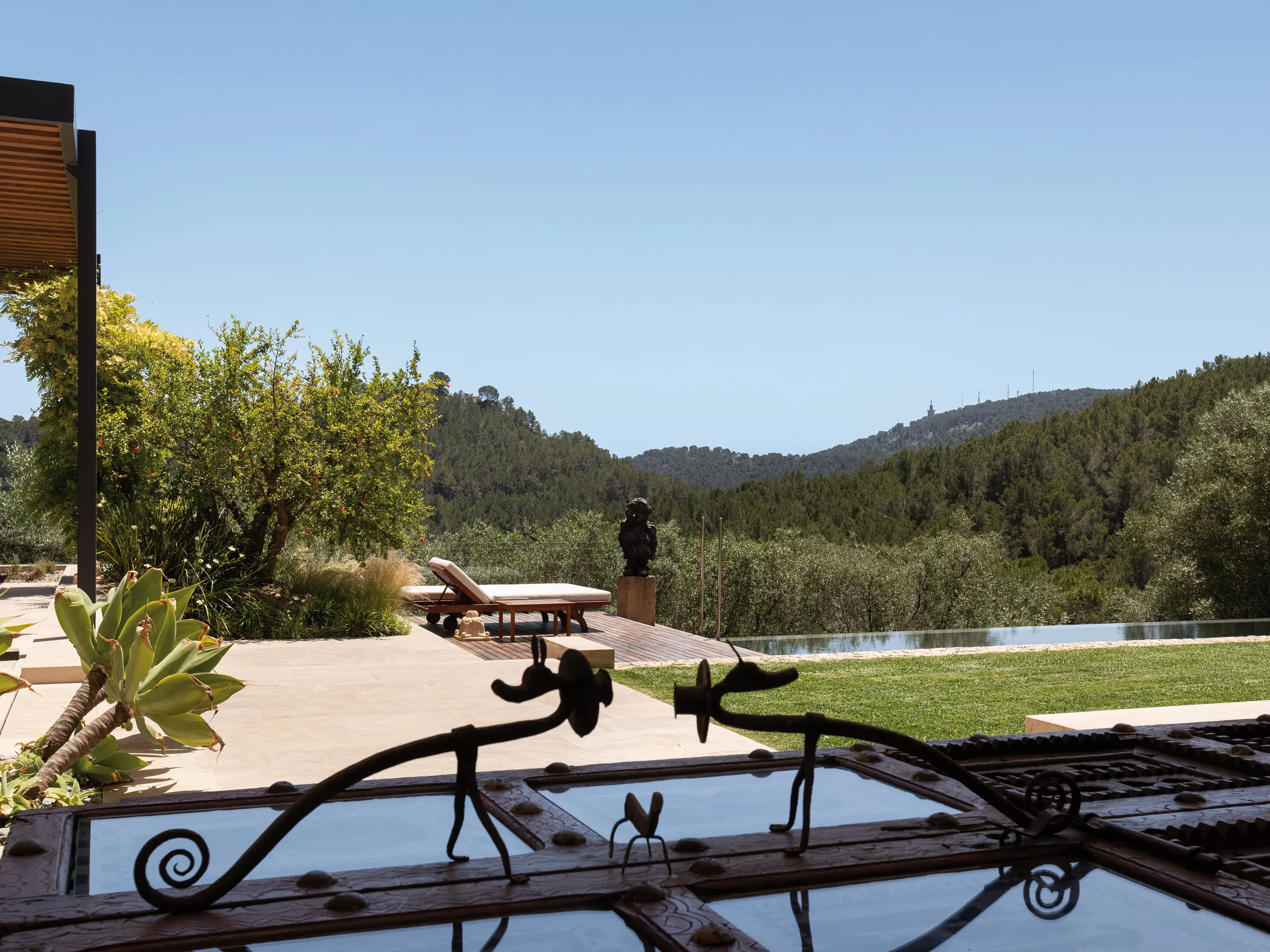 Excepcional villa con impresionantes vistas a la montaña en Son Vida-18