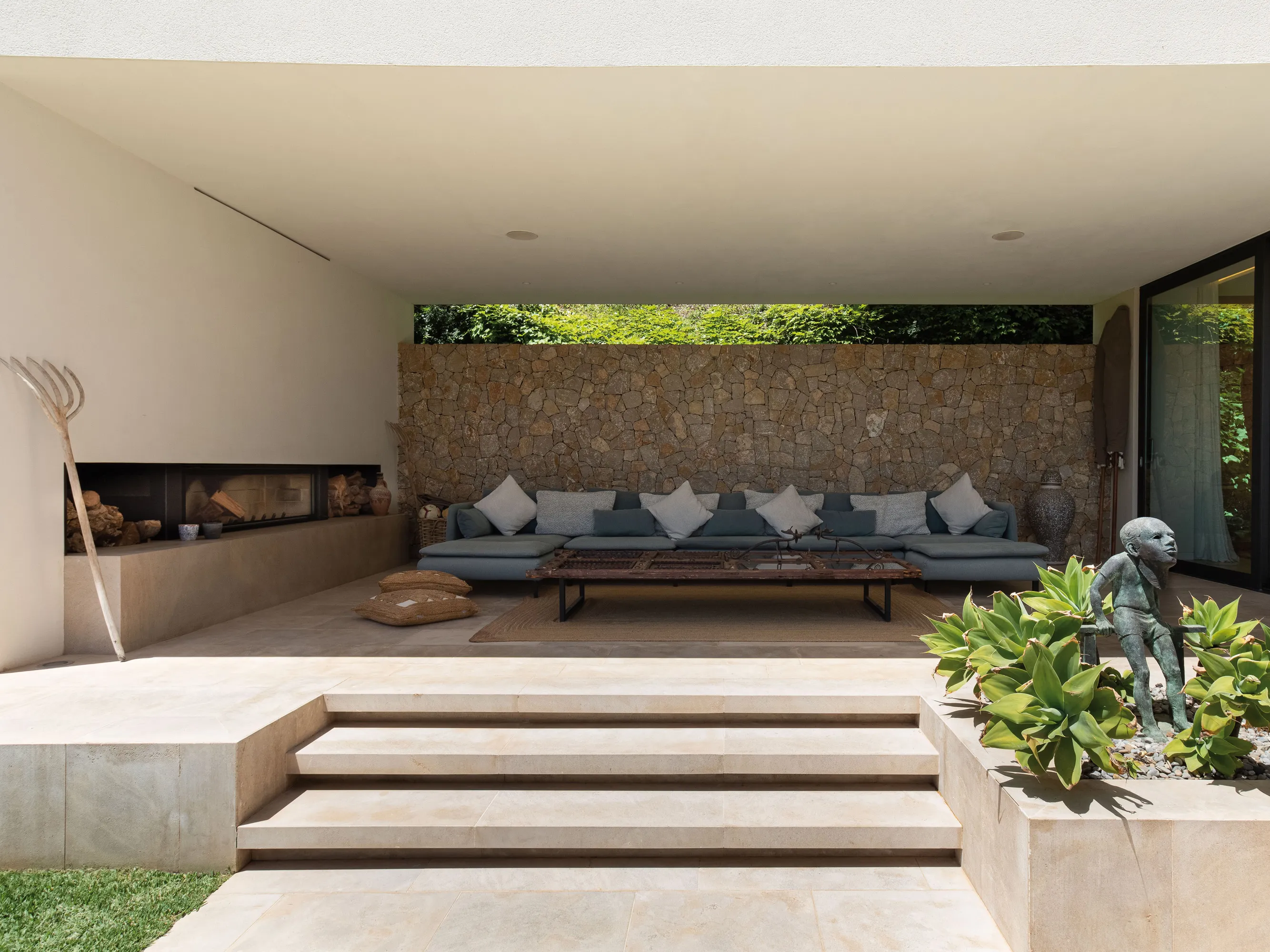 Excepcional villa con impresionantes vistas a la montaña en Son Vida-17