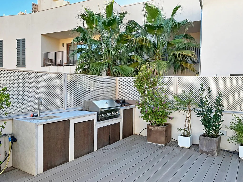 Hoogwaardige flat met groot terras-16