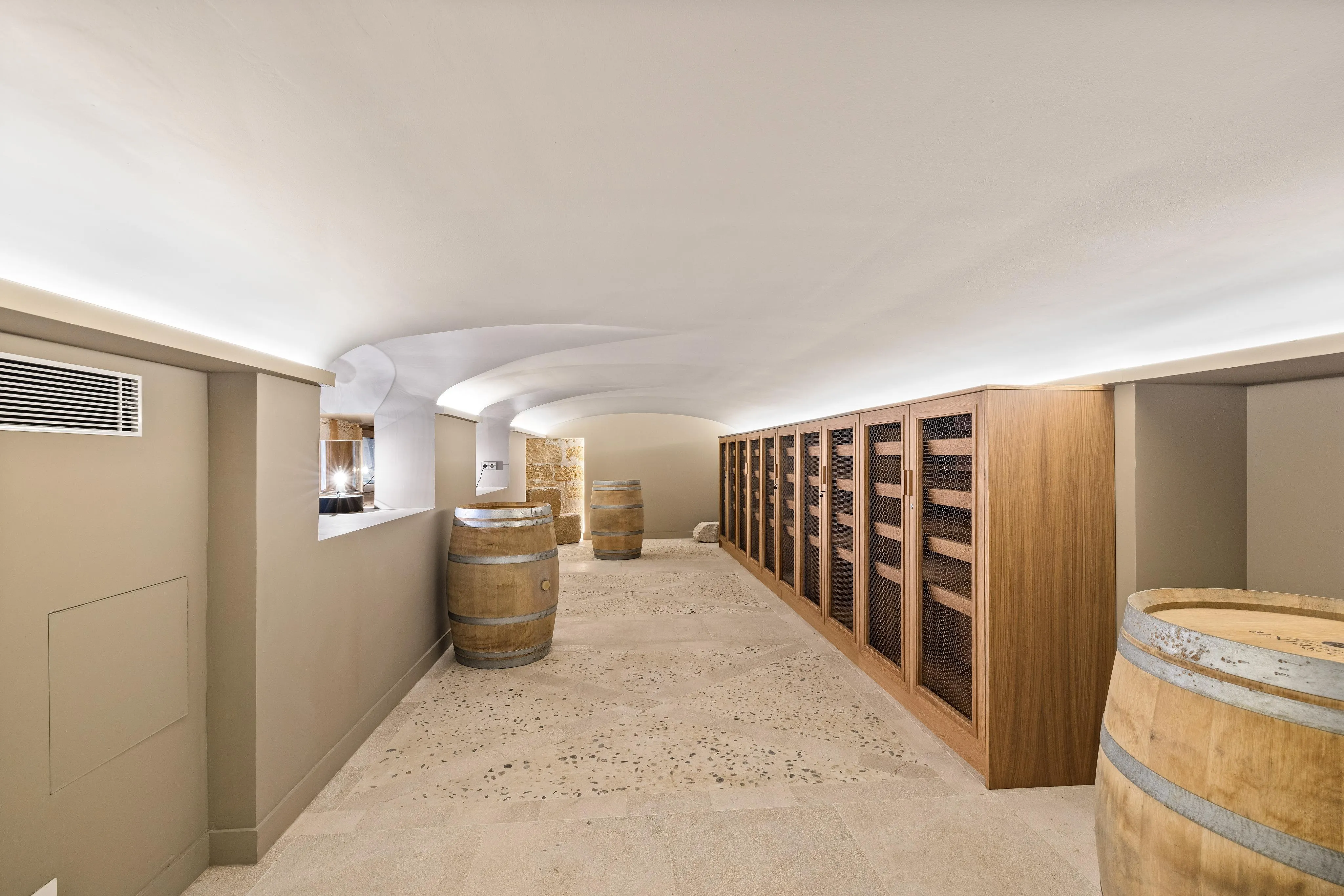 Apartament dúplex d'alt estanding en palau històric amb ascensor i terrassa a Sant Jaume-13