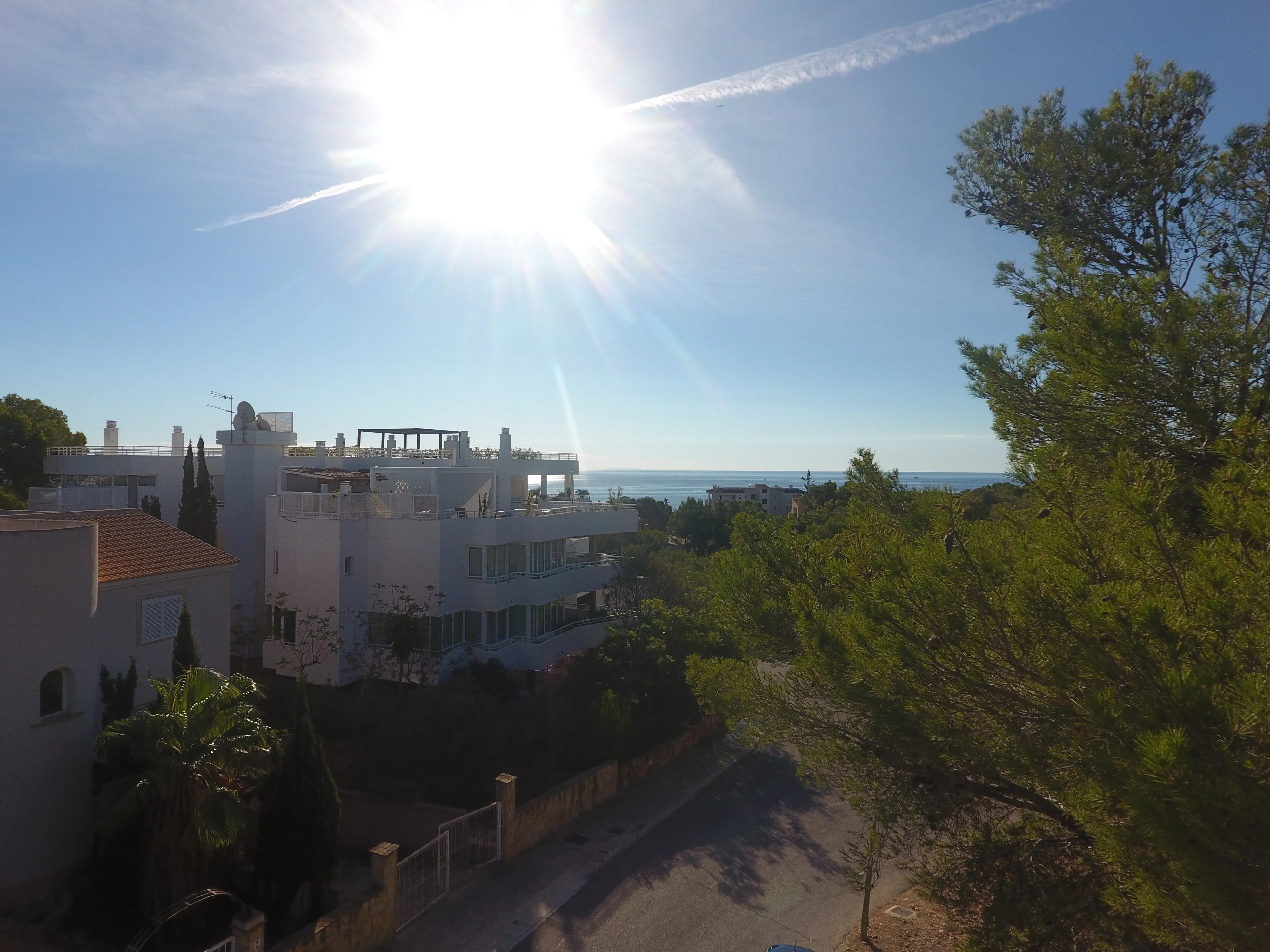 Bygg ditt drömhem! Tomt med havsutsikt, licens och projekt-5