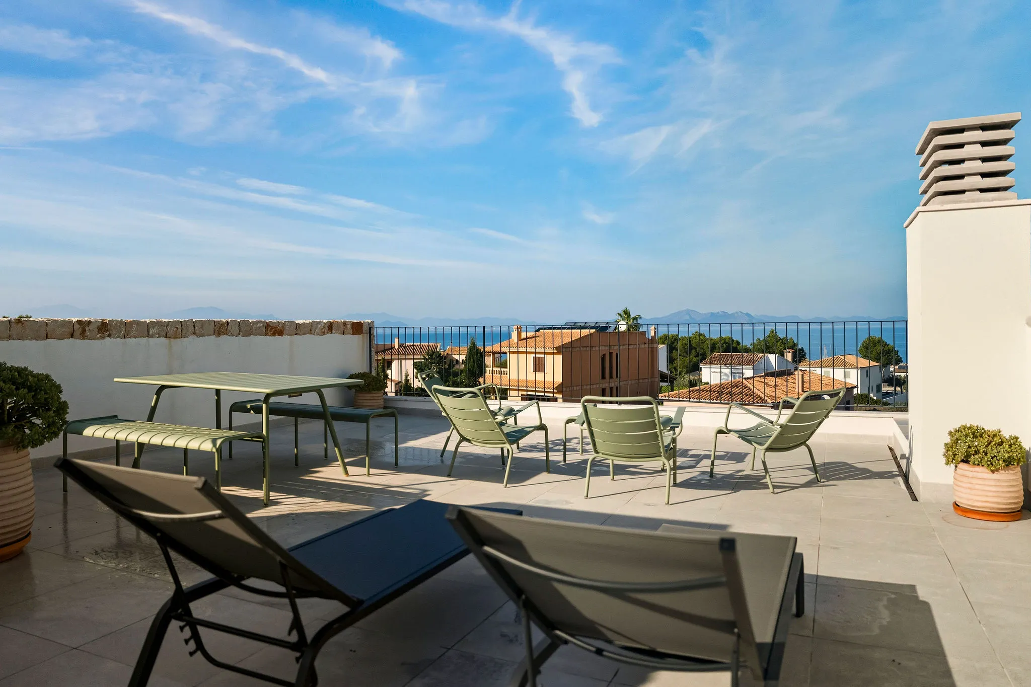 High-quality newly built villa with sea and mountain views in Colònia de Sant Pere-11