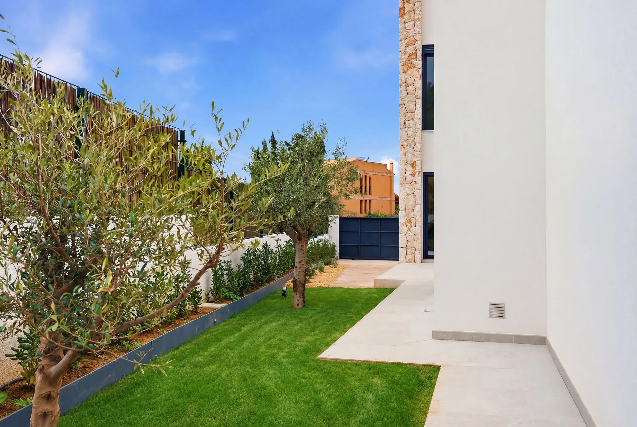 Chalet de nueva construcción y de alta calidad con vistas al mar y a la montaña en Colònia de Sant Pere-15
