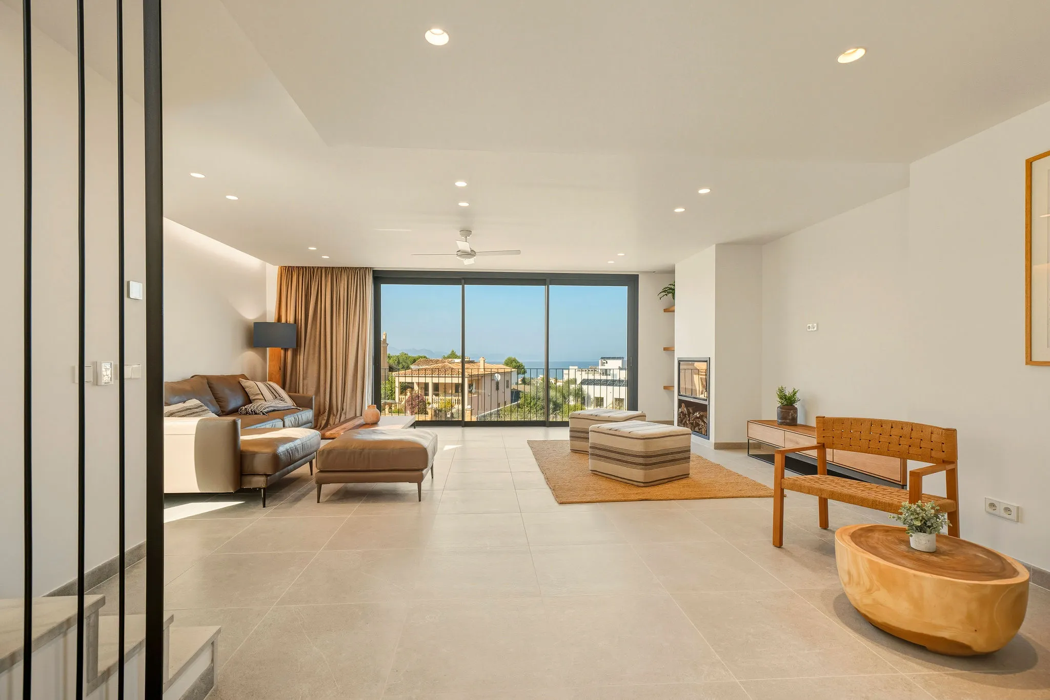 High-quality newly built villa with sea and mountain views in Colònia de Sant Pere-7