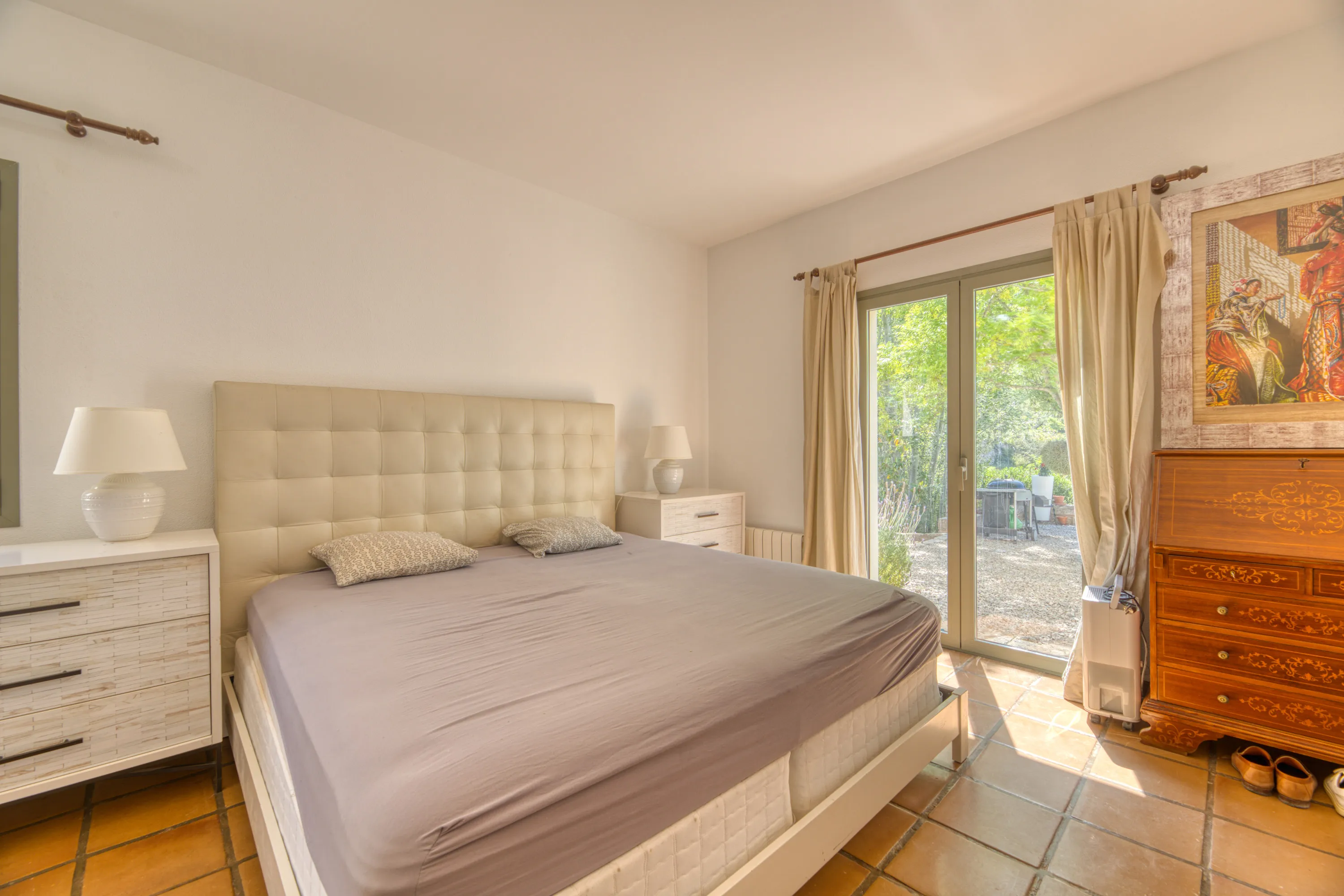 Idílica villa con piscina y vistas panorámicas-6