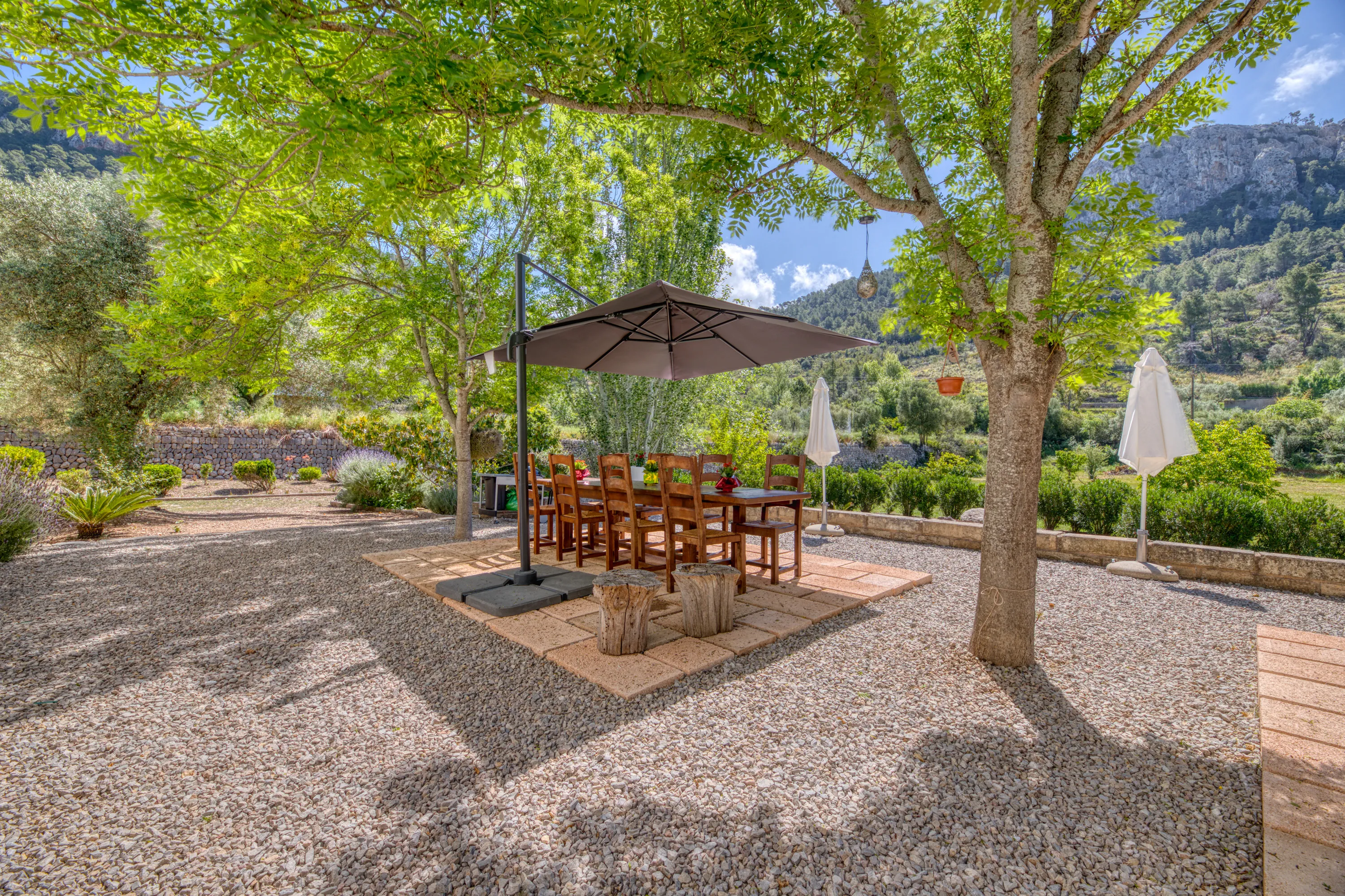 Idyllic villa with pool and panoramic views-3