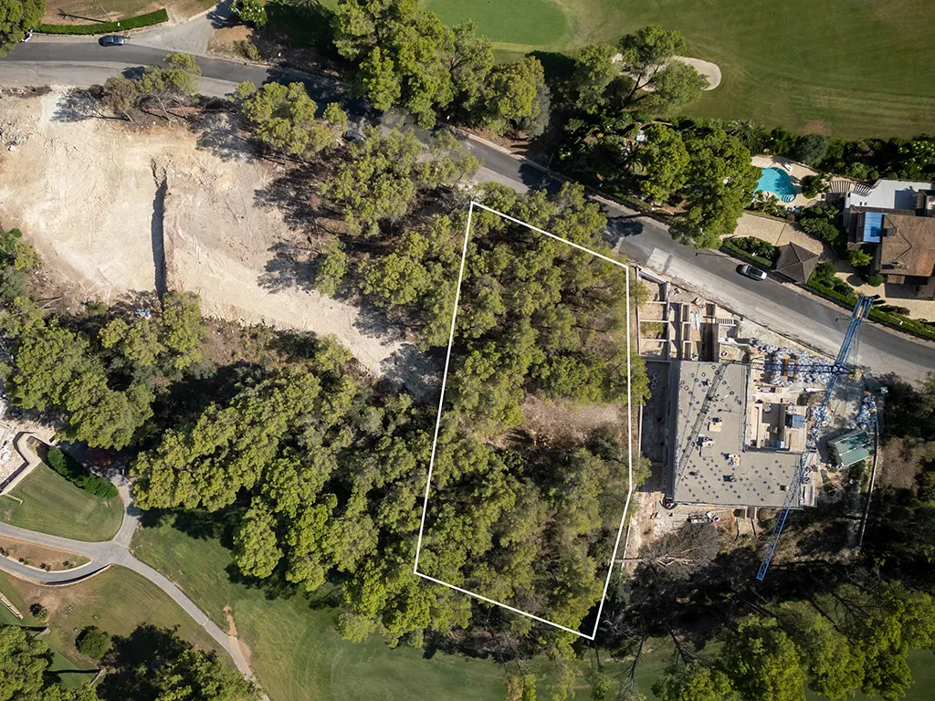 Førsteklasses byggegrund med fantastisk golfudsigt i Son Vida-2