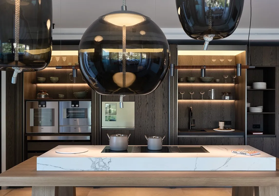 Modern villa i ett drömläge med spektakulär utsikt-7