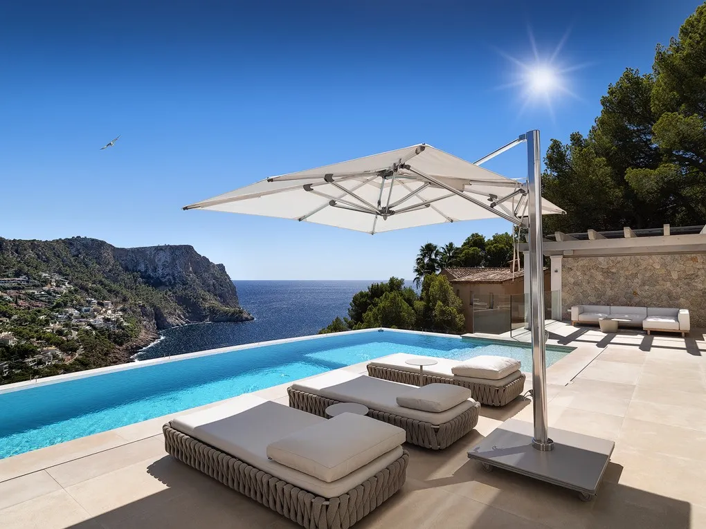 Moderne villa på en drømmebeliggenhed med spektakulær udsigt-25