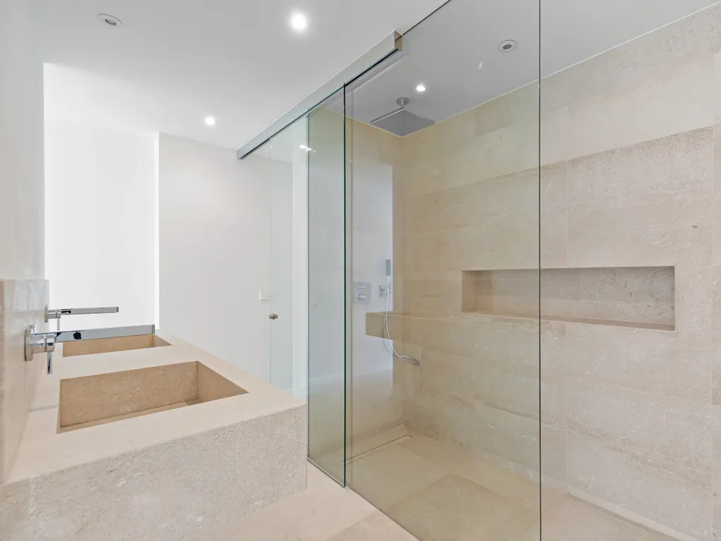 Moderna casa a schiera con terrazze e piscina a Molinar-5