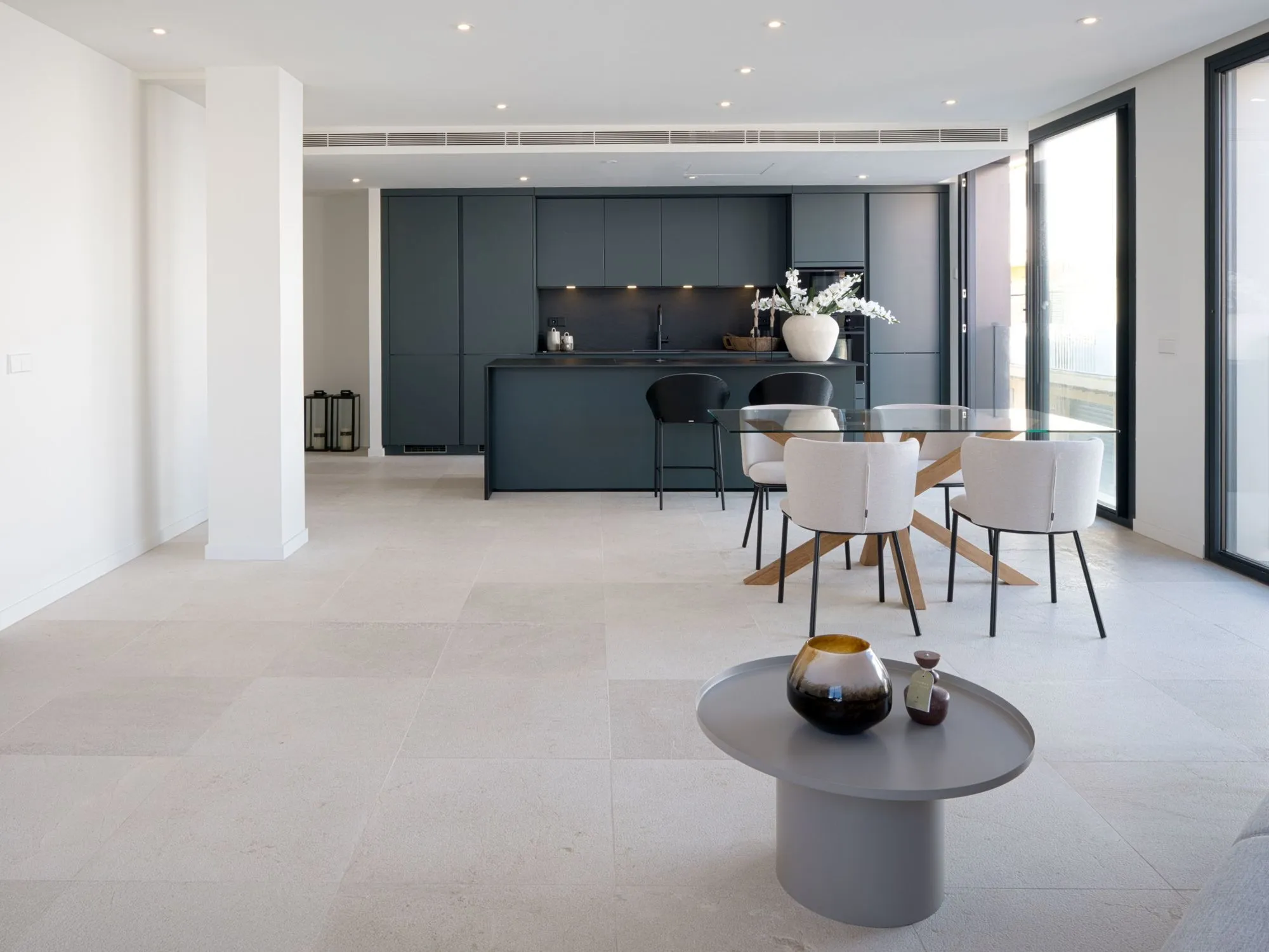 Moderna casa a schiera con terrazze e piscina a Molinar-2