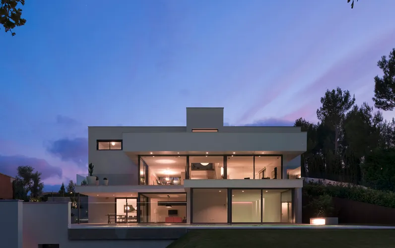 Holiday Villa in Son Vida – A Perfect Summer Getaway