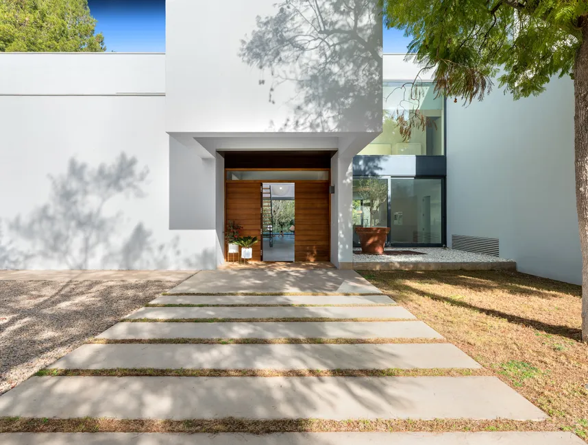 Holiday Villa in Son Vida – A Perfect Summer Getaway-2