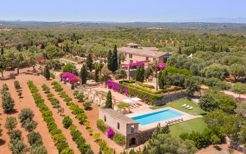 "SON DOBLONS". Wynajem wakacyjny w Santa Margarita.