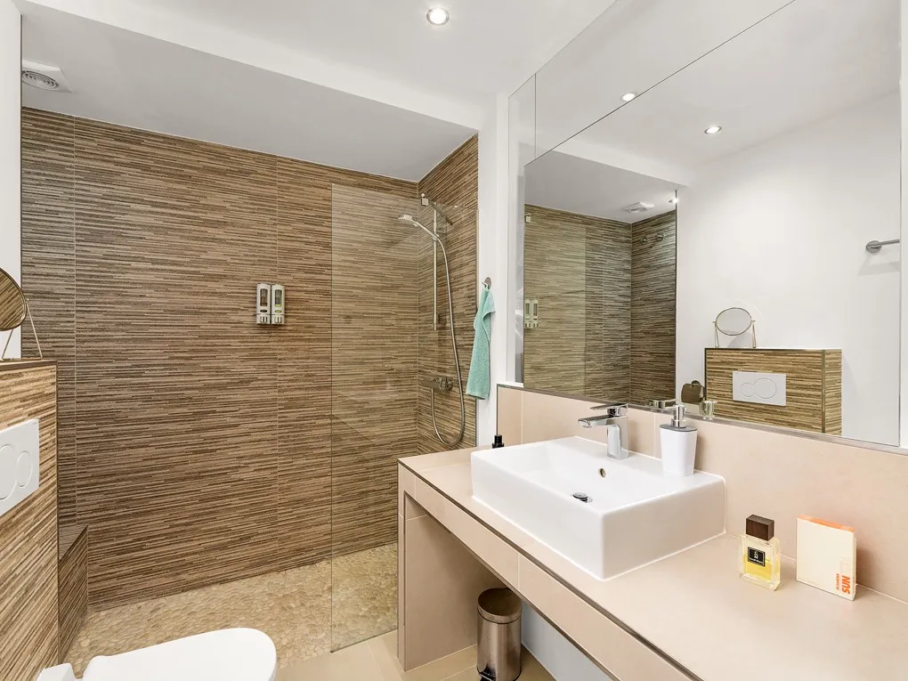 Apartament renovat amb jardí-12