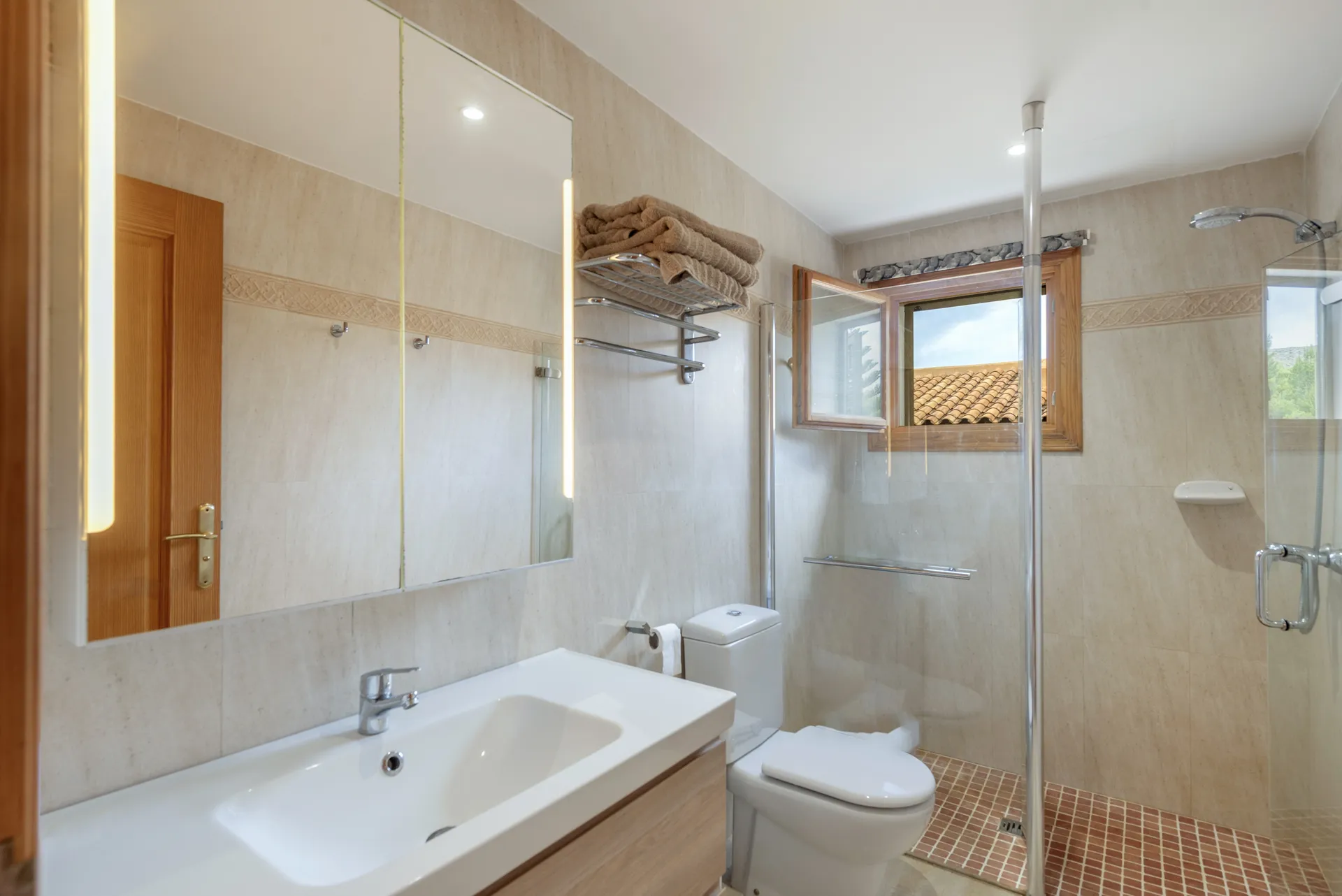 Exclusiva villa de ensueño en el Mediterráneo – Lista para disfrutar-12