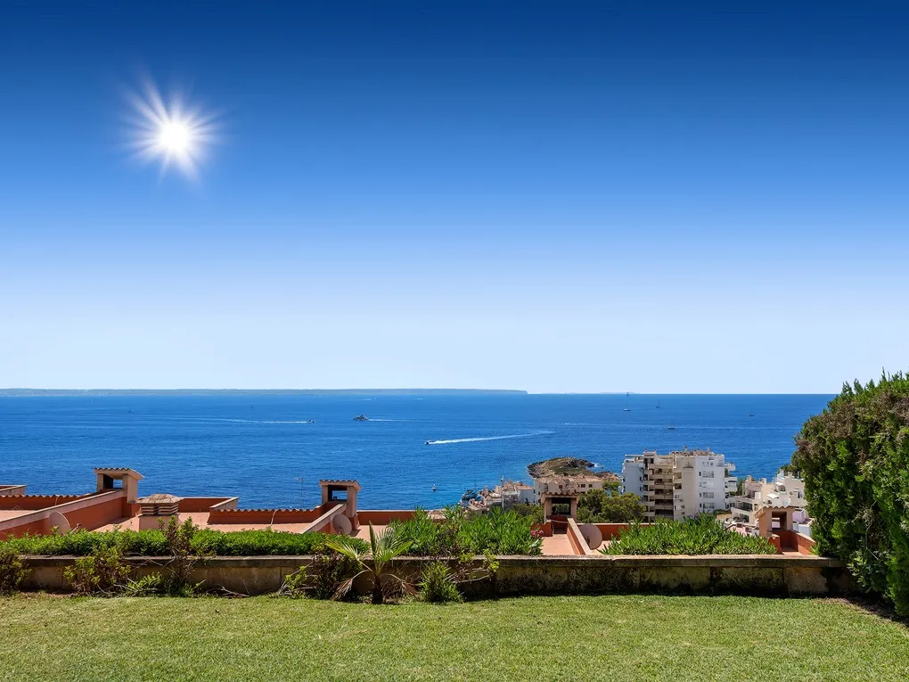 Modern townhouse with sea view and  close to the beach of Illetas-14