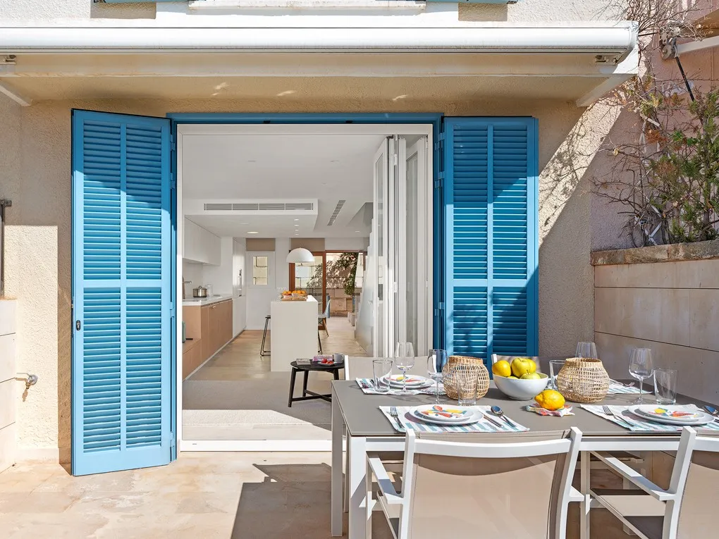 Modern townhouse with sea view and  close to the beach of Illetas-2