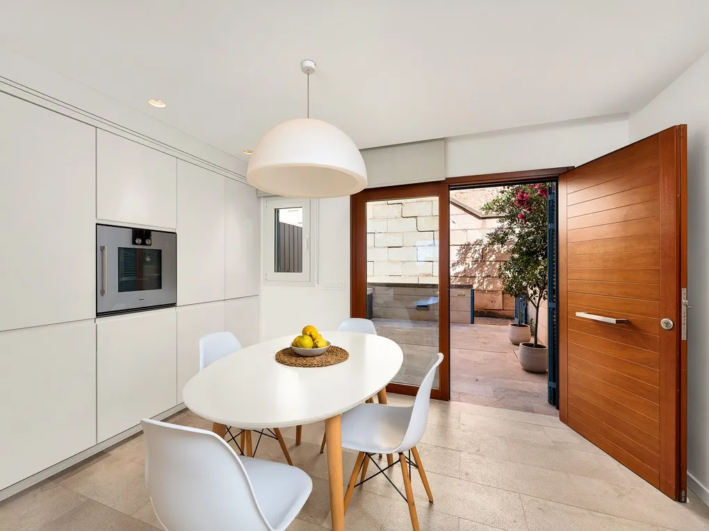 Moderne rækkehus med havudsigt og tæt på stranden i Illetas-8