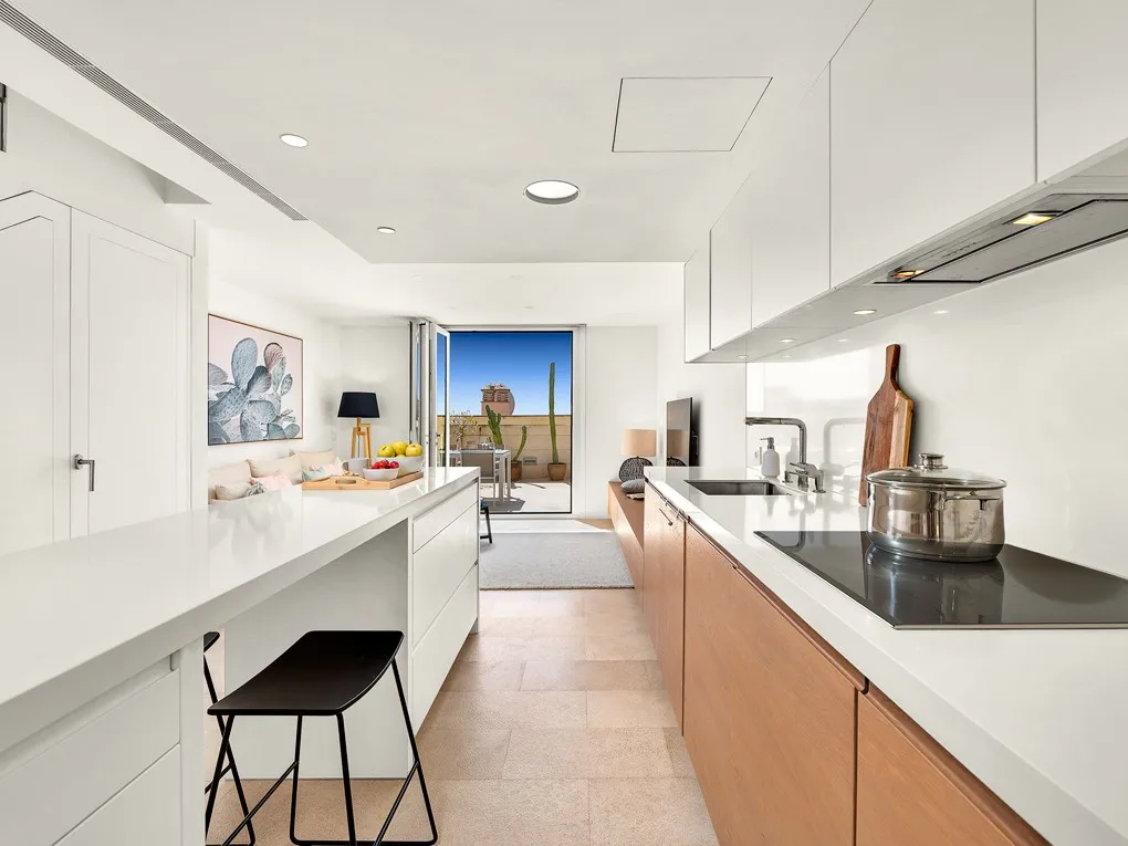 Modern townhouse with sea view and  close to the beach of Illetas-7