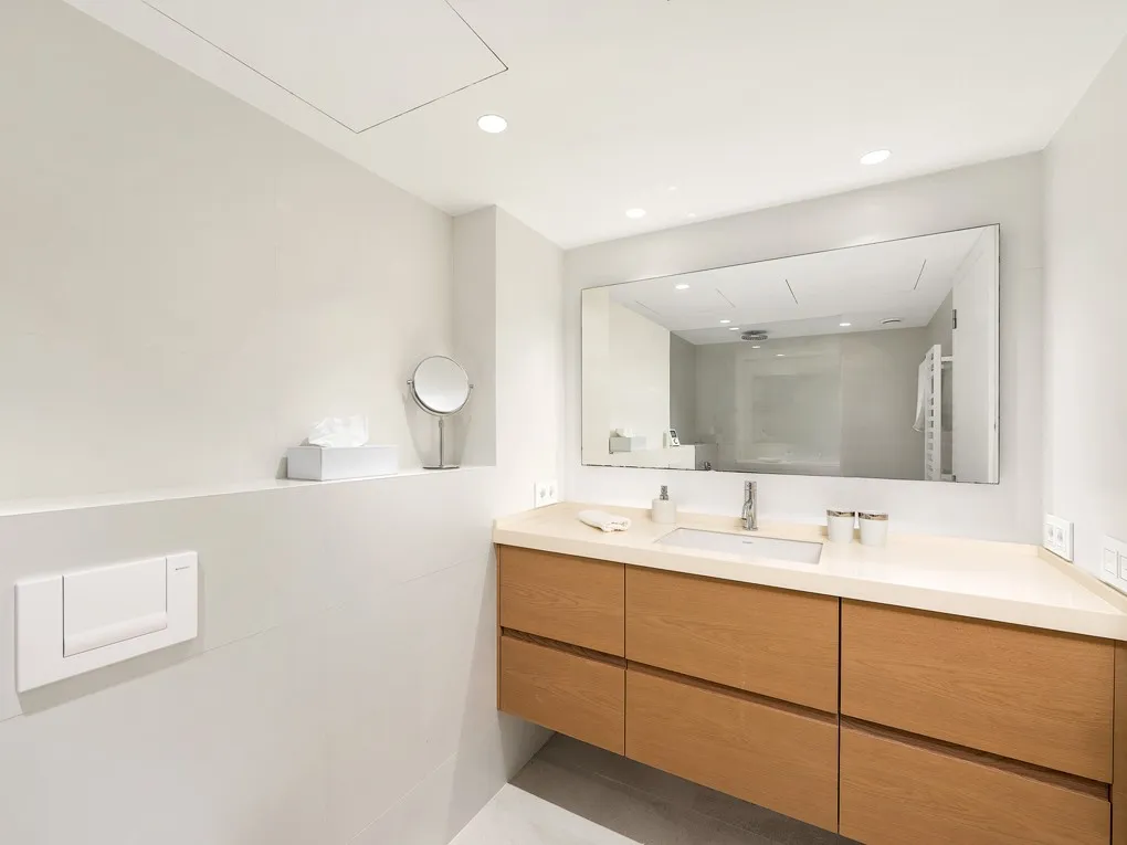 Modern townhouse with sea view and  close to the beach of Illetas-11